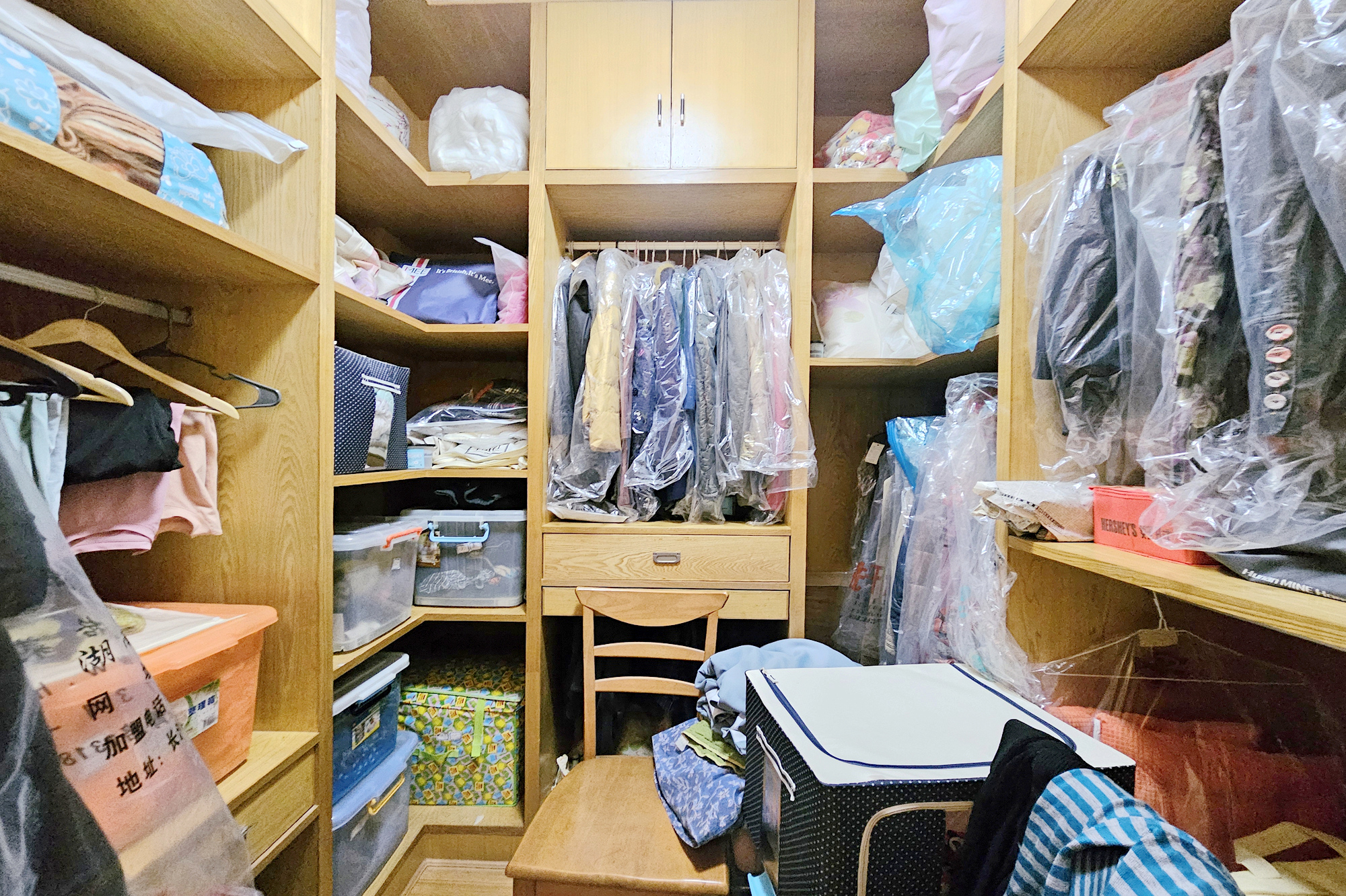 中隆国际御玺  4室2厅3卫    230.0万 中隆国际御玺  4室2厅3卫    230.0万其他