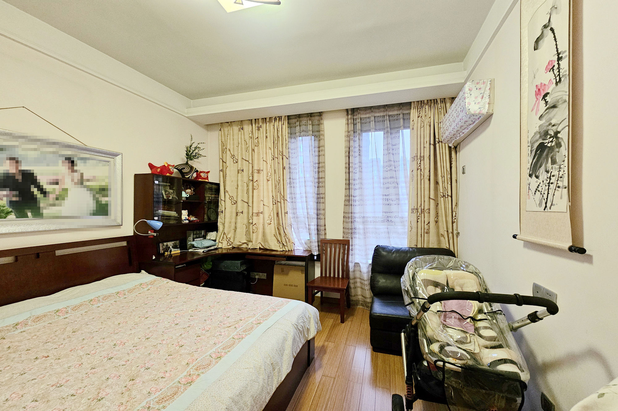 中隆国际御玺  4室2厅3卫    230.0万 中隆国际御玺  4室2厅3卫    230.0万卧室