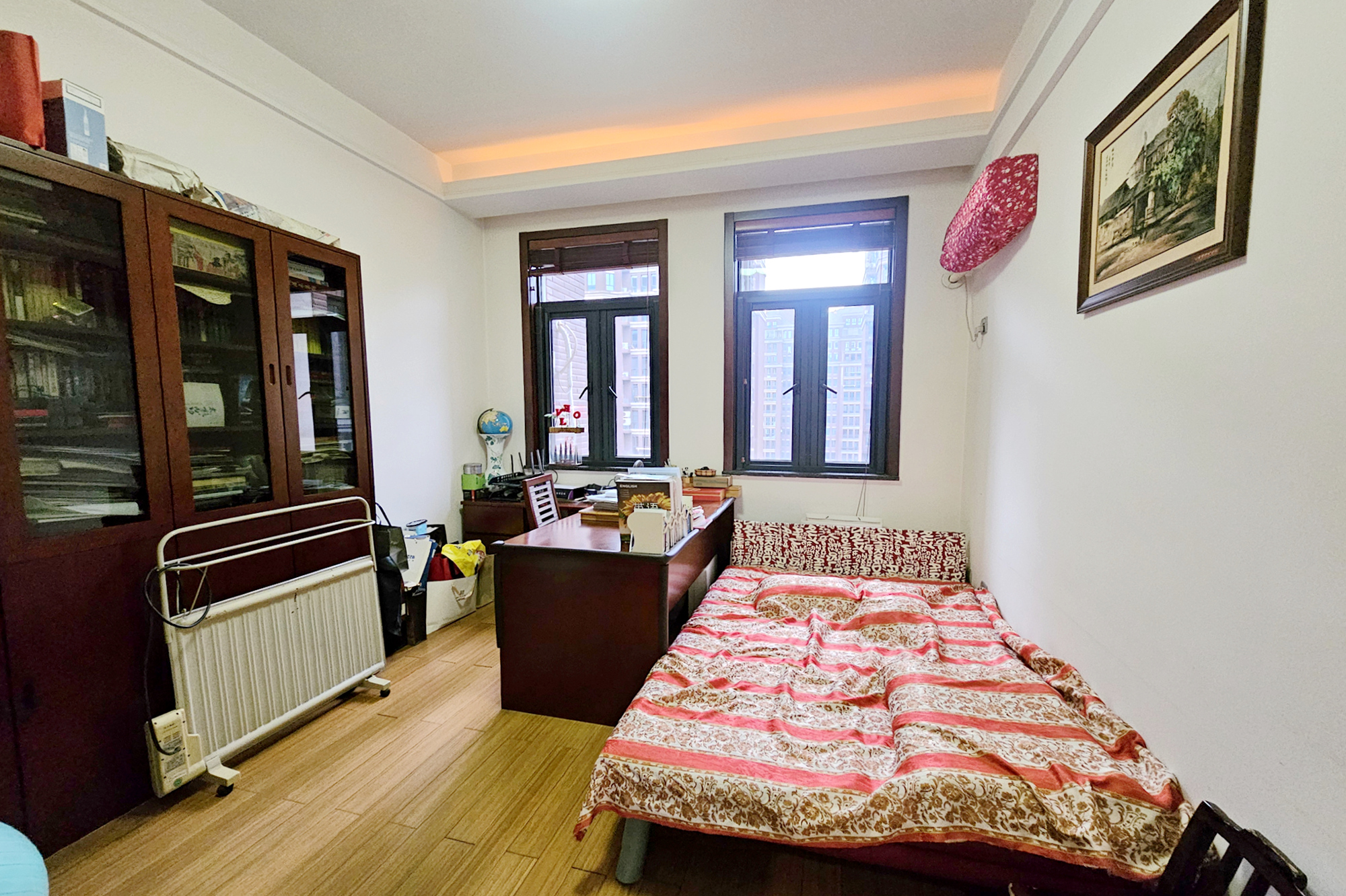 中隆国际御玺  4室2厅3卫    230.0万 中隆国际御玺  4室2厅3卫    230.0万卧室