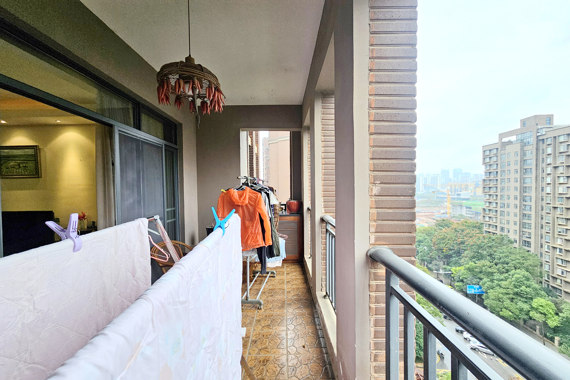 中隆国际御玺  4室2厅3卫    230.0万 中隆国际御玺  4室2厅3卫    230.0万阳台