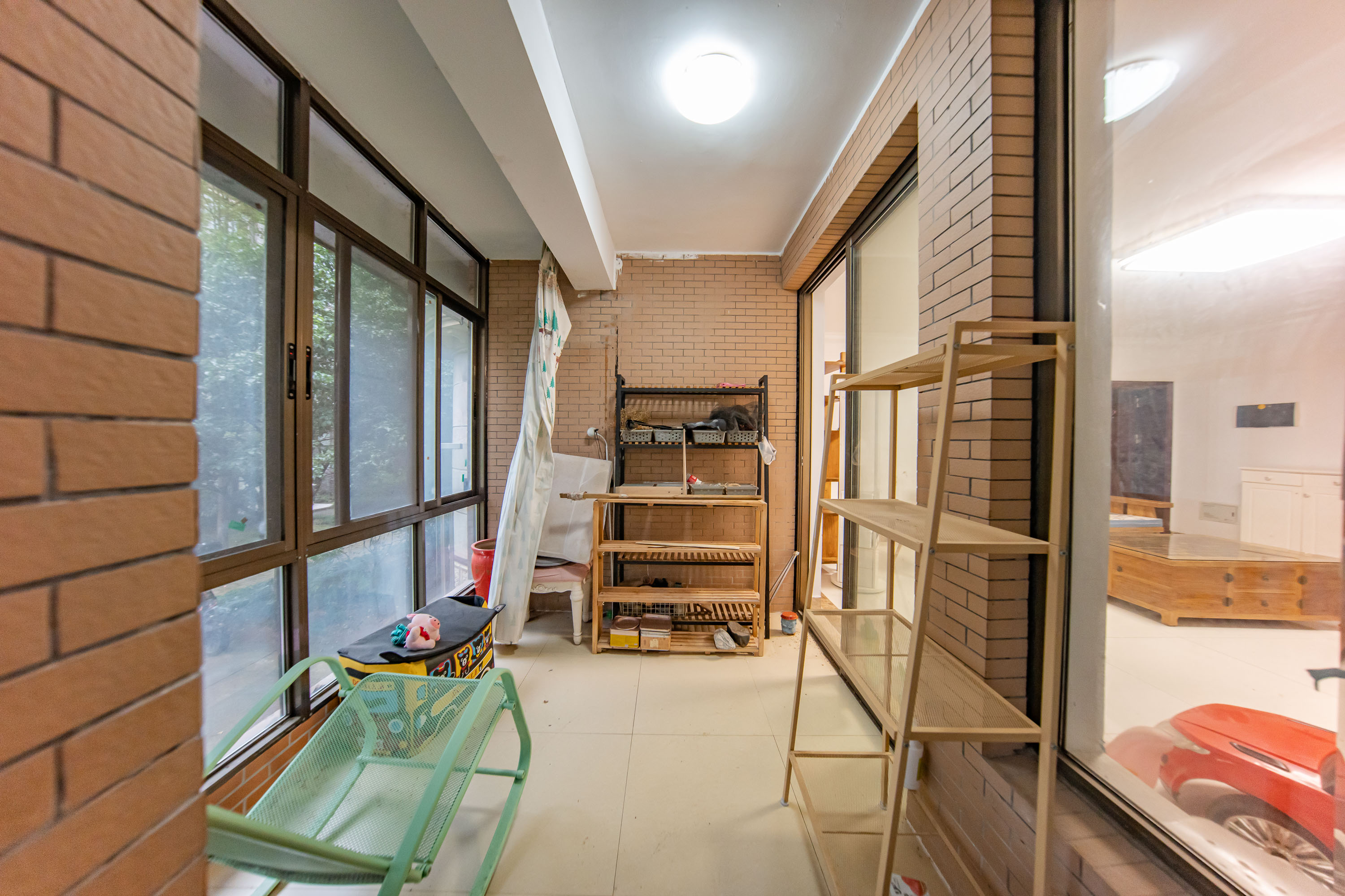 江山帝景雅典 3室2厅2卫 120.0万 江山帝景雅典 3室2厅2卫 120.0万阳台