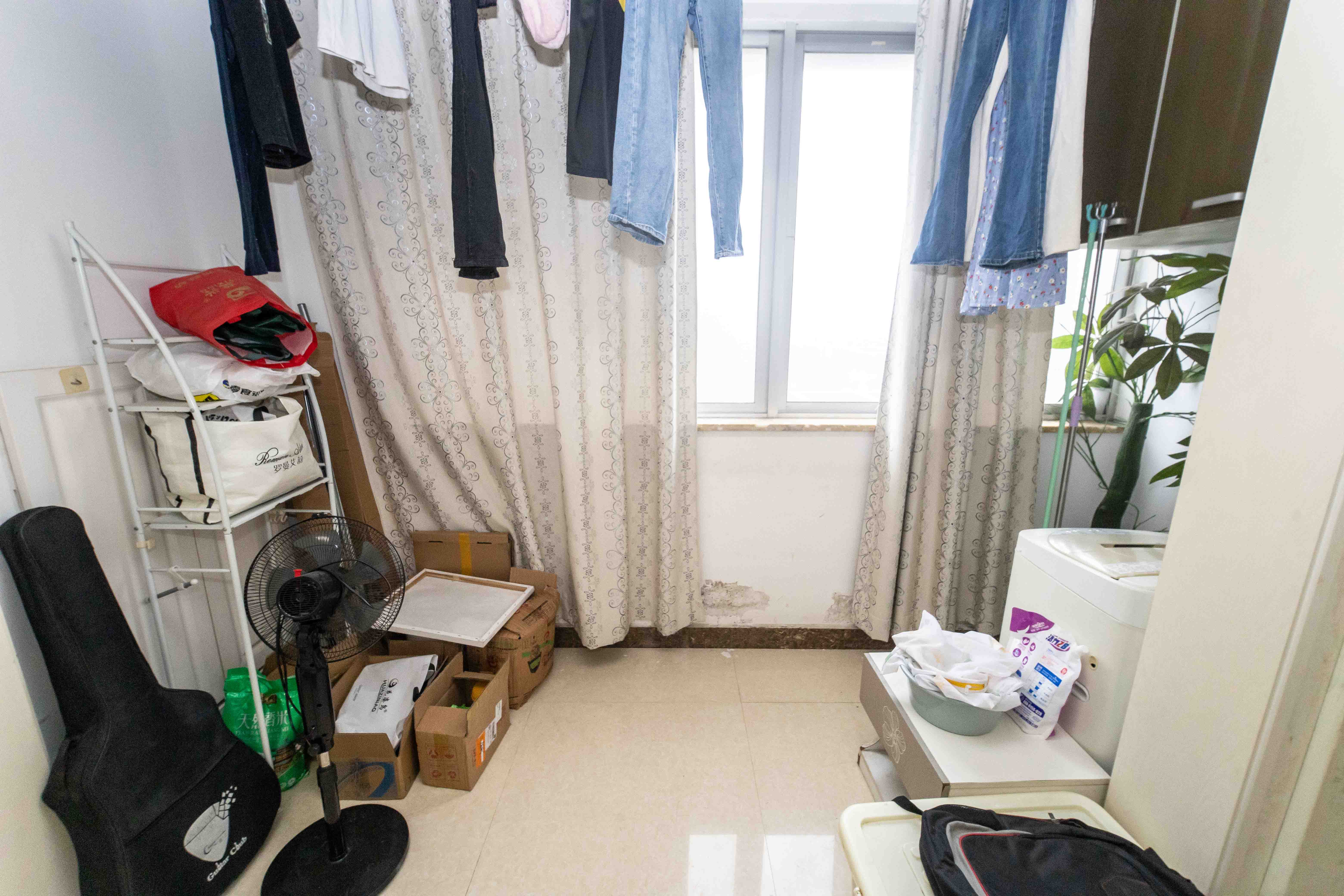 上河国际F座  1室1厅1卫   35.00万阳台