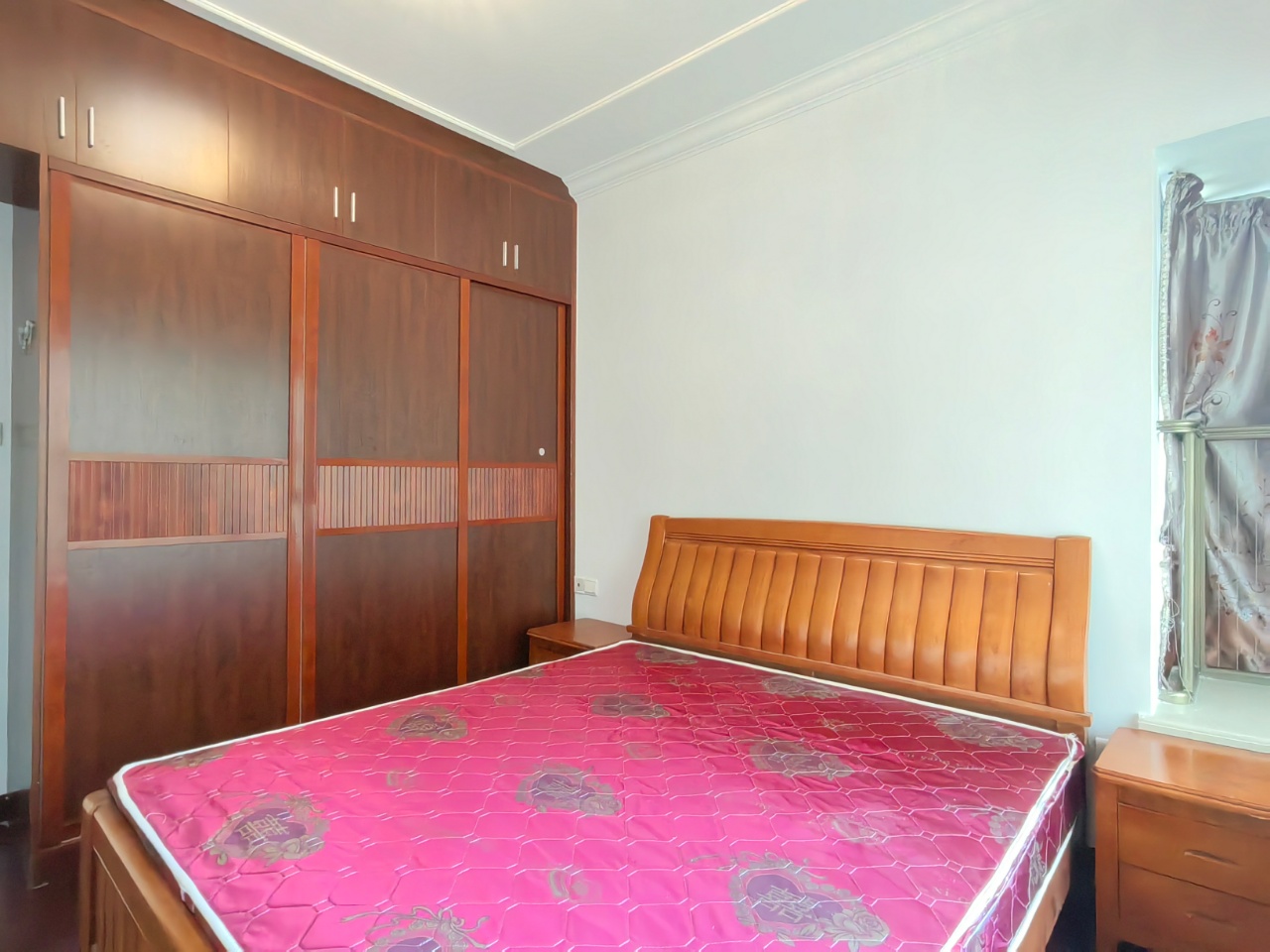 恒大城 3室2厅1卫 1800.0元/月 恒大城 3室2厅1卫 1800.0元/月室内图