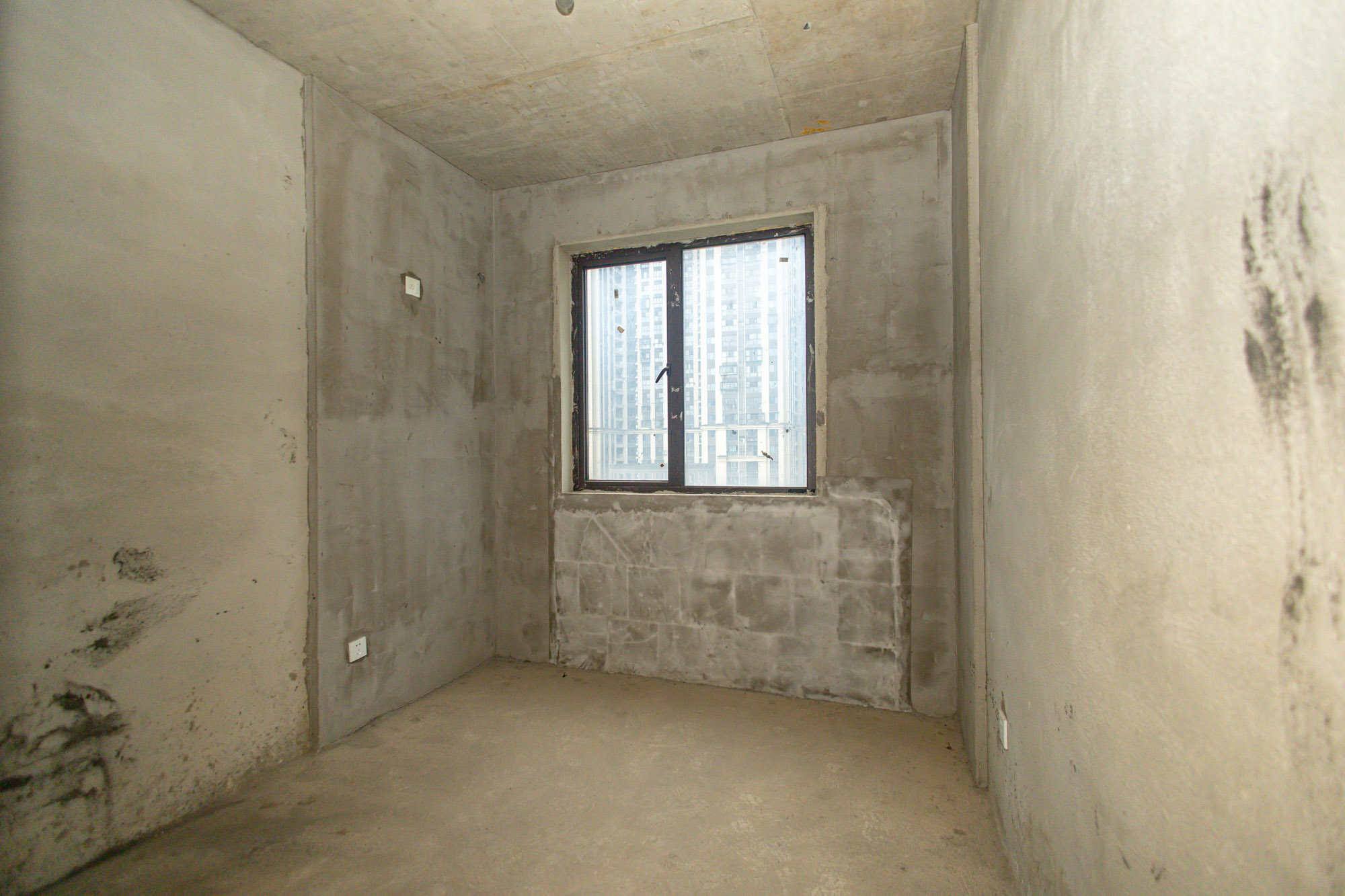 星湖湾二期洋房 4室2厅2卫 149.0万 星湖湾二期洋房 4室2厅2卫 149.0万卧室