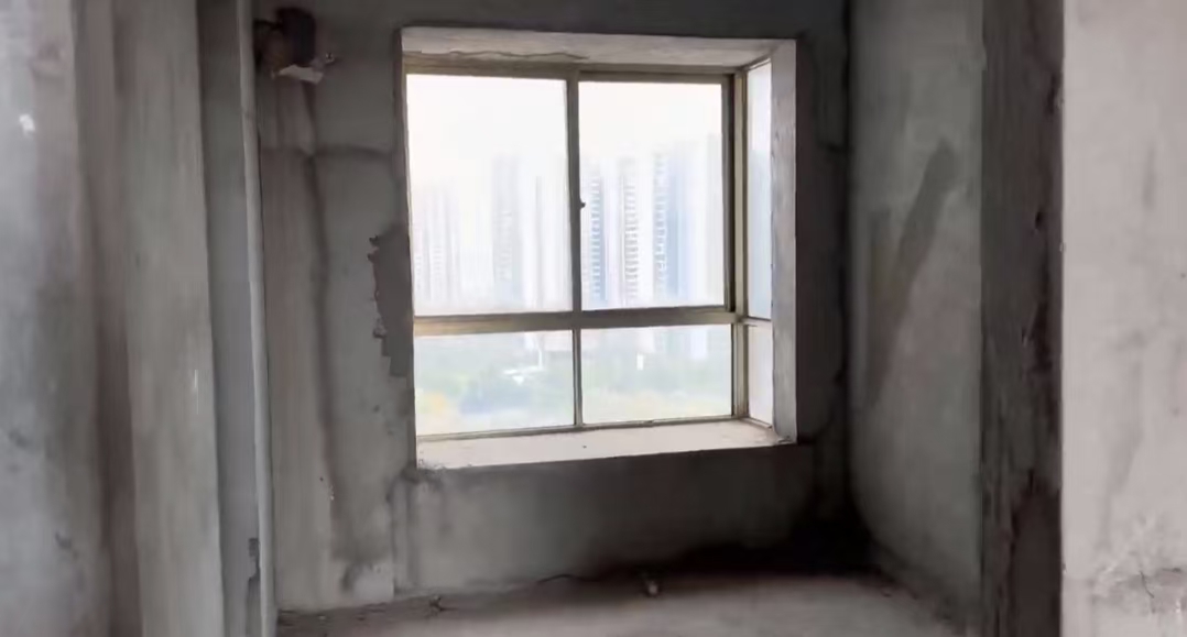 儒俊雅苑  3室2厅2卫    140.0万 儒俊雅苑  3室2厅2卫    140.0万室内图