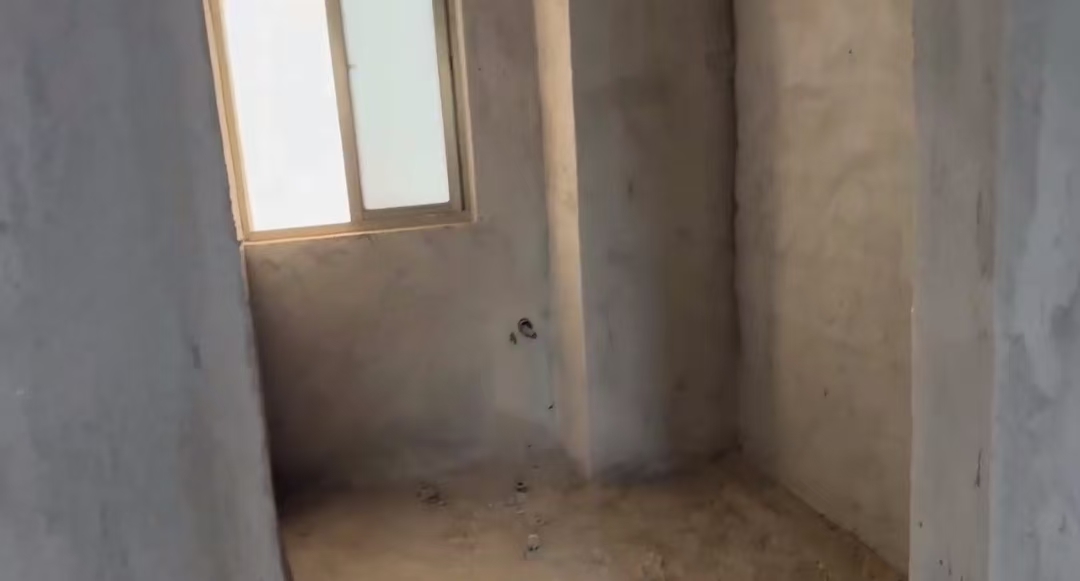 儒俊雅苑  3室2厅2卫    140.0万 儒俊雅苑  3室2厅2卫    140.0万室内图