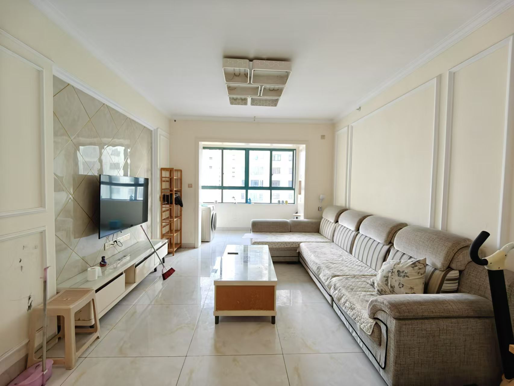 翠谷城  3室2厅2卫    48.0万 翠谷城  3室2厅2卫    48.0万