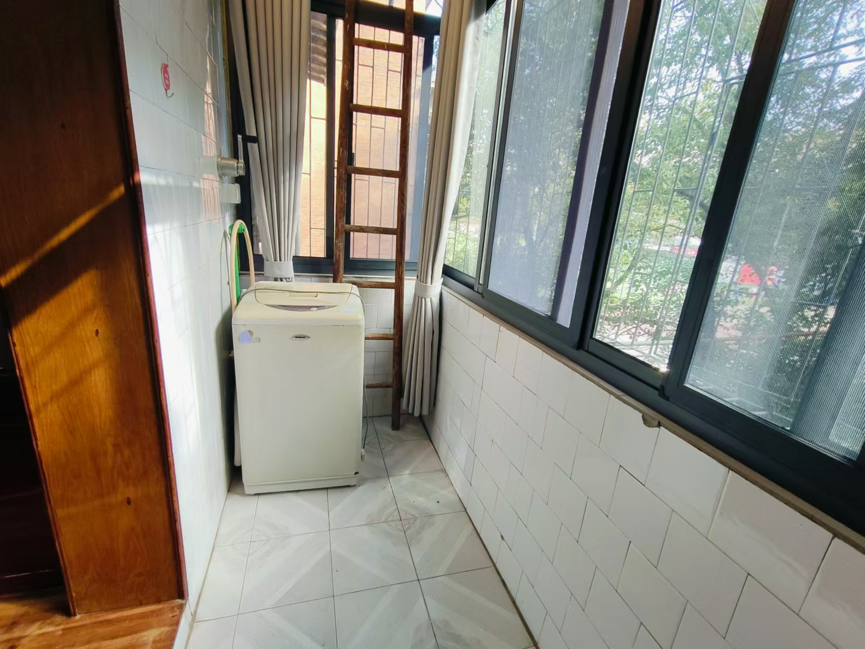 601红卫村 2室1厅1卫 1000.0元/月 601红卫村 2室1厅1卫 1000.0元/月室内图