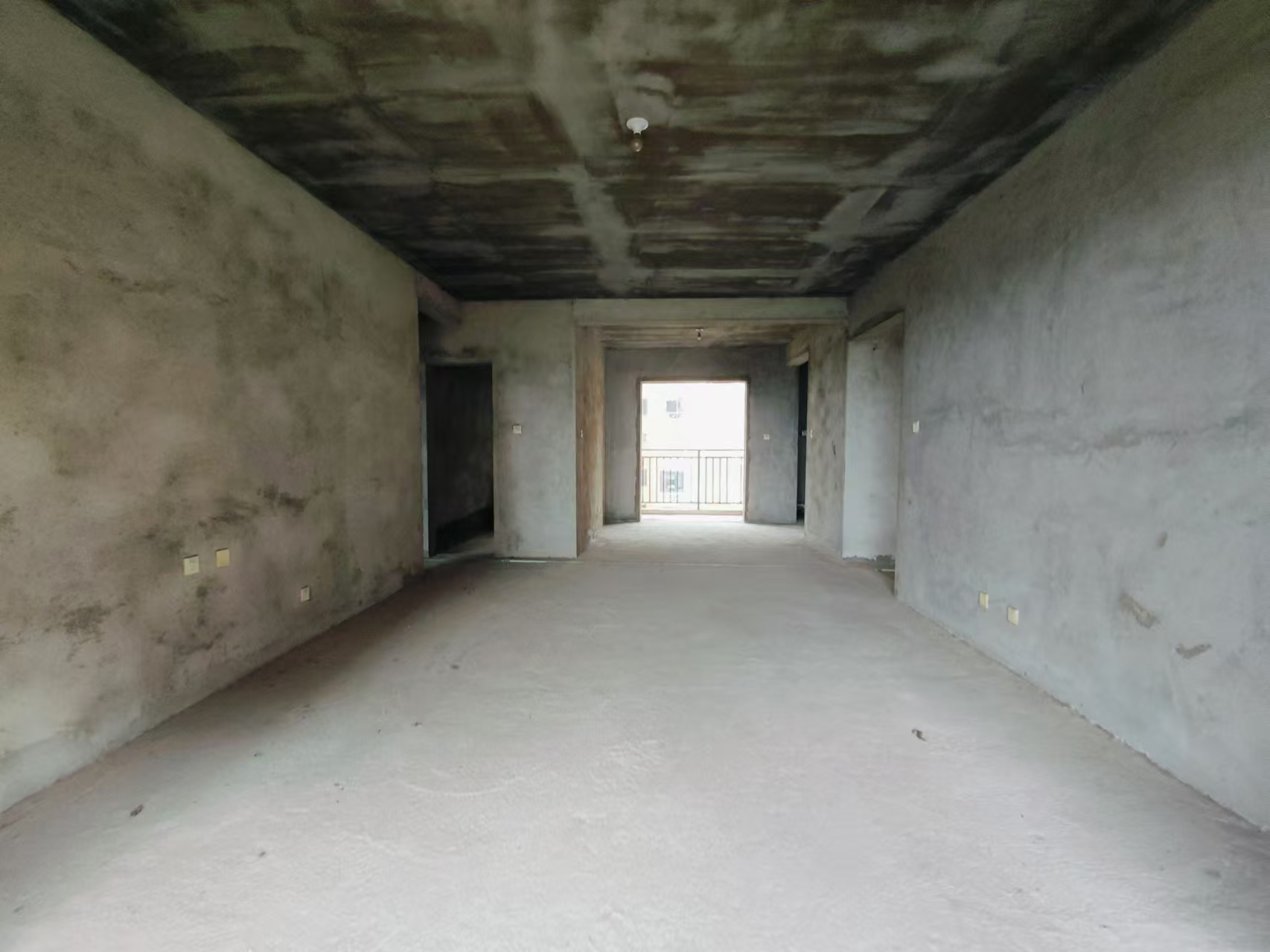 磐龙生态社区 4室2厅2卫 42.8万 磐龙生态社区 4室2厅2卫 42.8万室内图