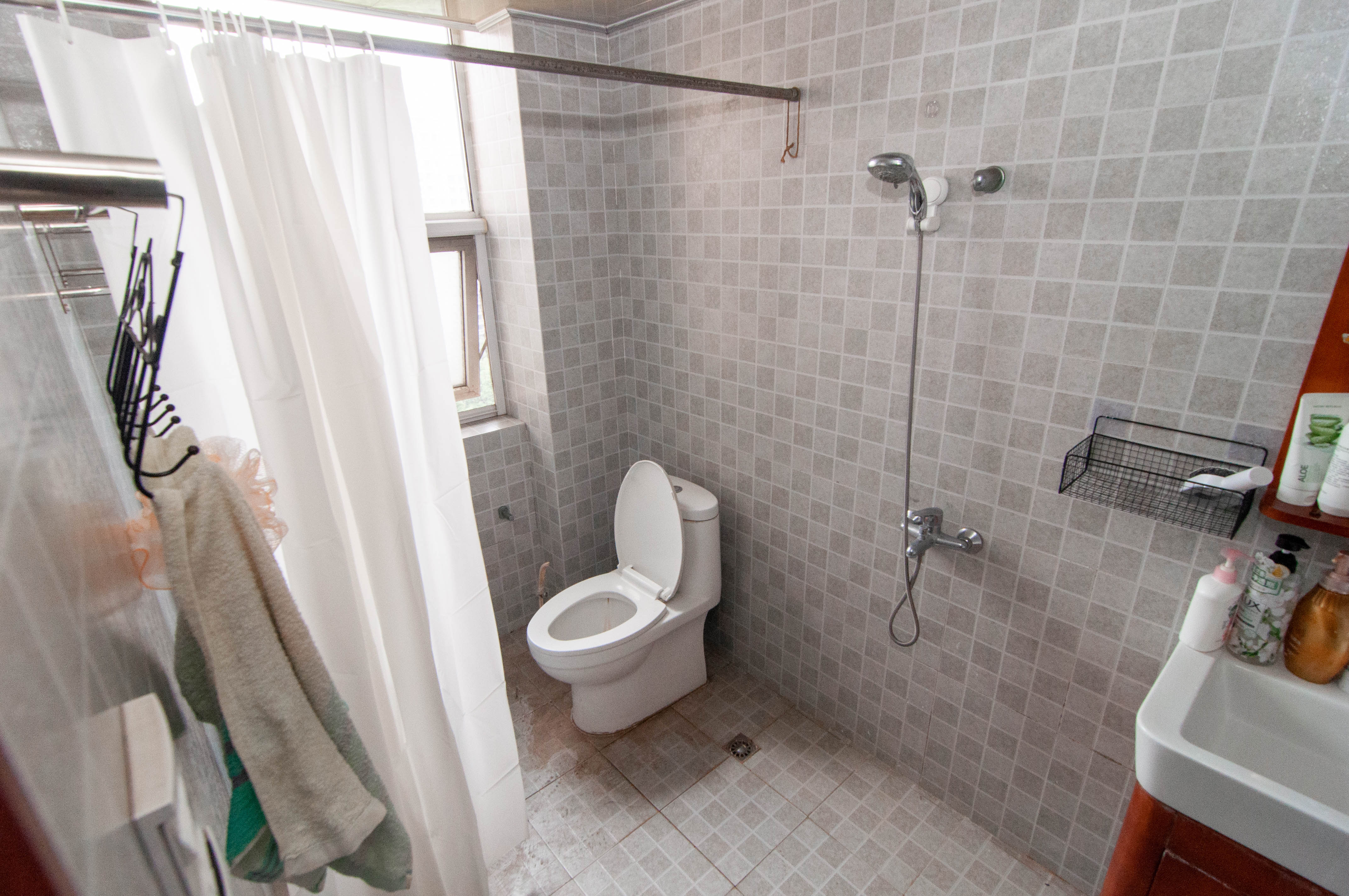 西点公园里 2室2厅1卫 98.0万 西点公园里 2室2厅1卫 98.0万卫生间