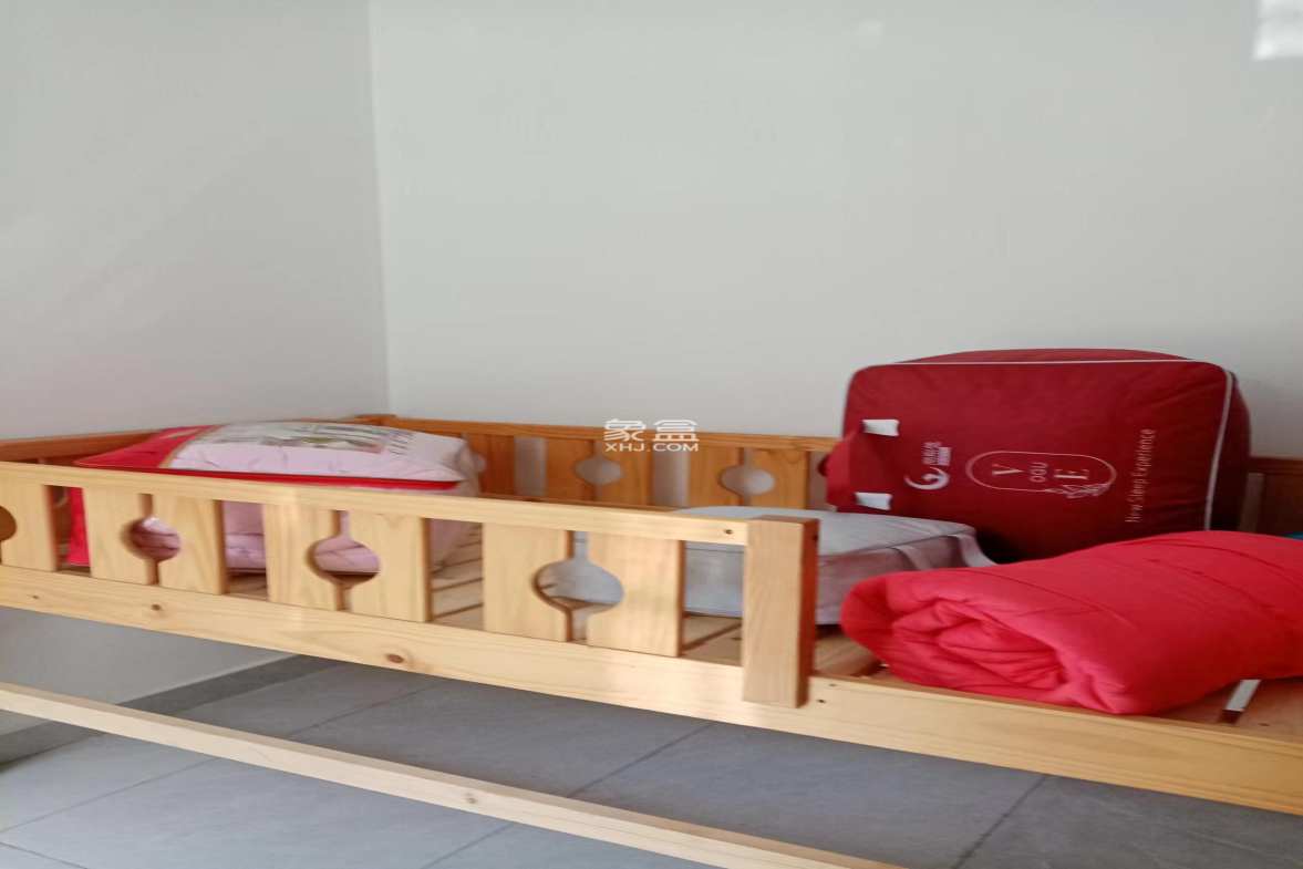 滨江花园 3室2厅1卫 1500.00元/月 滨江花园 3室2厅1卫 1500.00元/月室内图