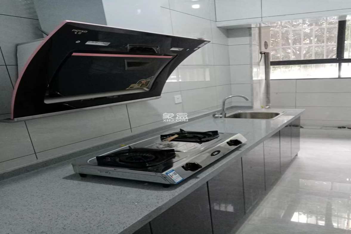 滨江花园 3室2厅1卫 1500.00元/月 滨江花园 3室2厅1卫 1500.00元/月室内图