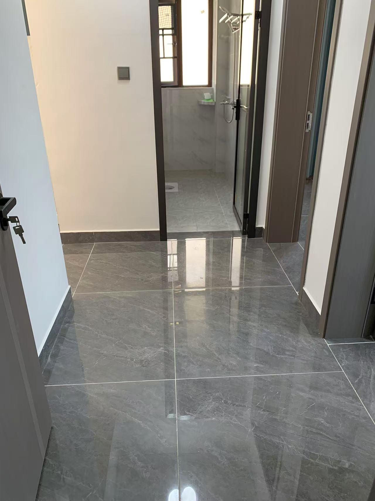 星语林南壹号 4室2厅2卫 2800.0元/月 星语林南壹号 4室2厅2卫 2800.0元/月室内图