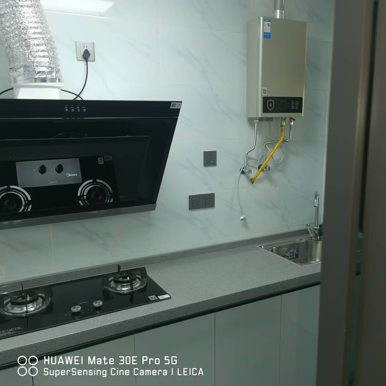 星语林南壹号 4室2厅2卫 2800.0元/月 星语林南壹号 4室2厅2卫 2800.0元/月室内图