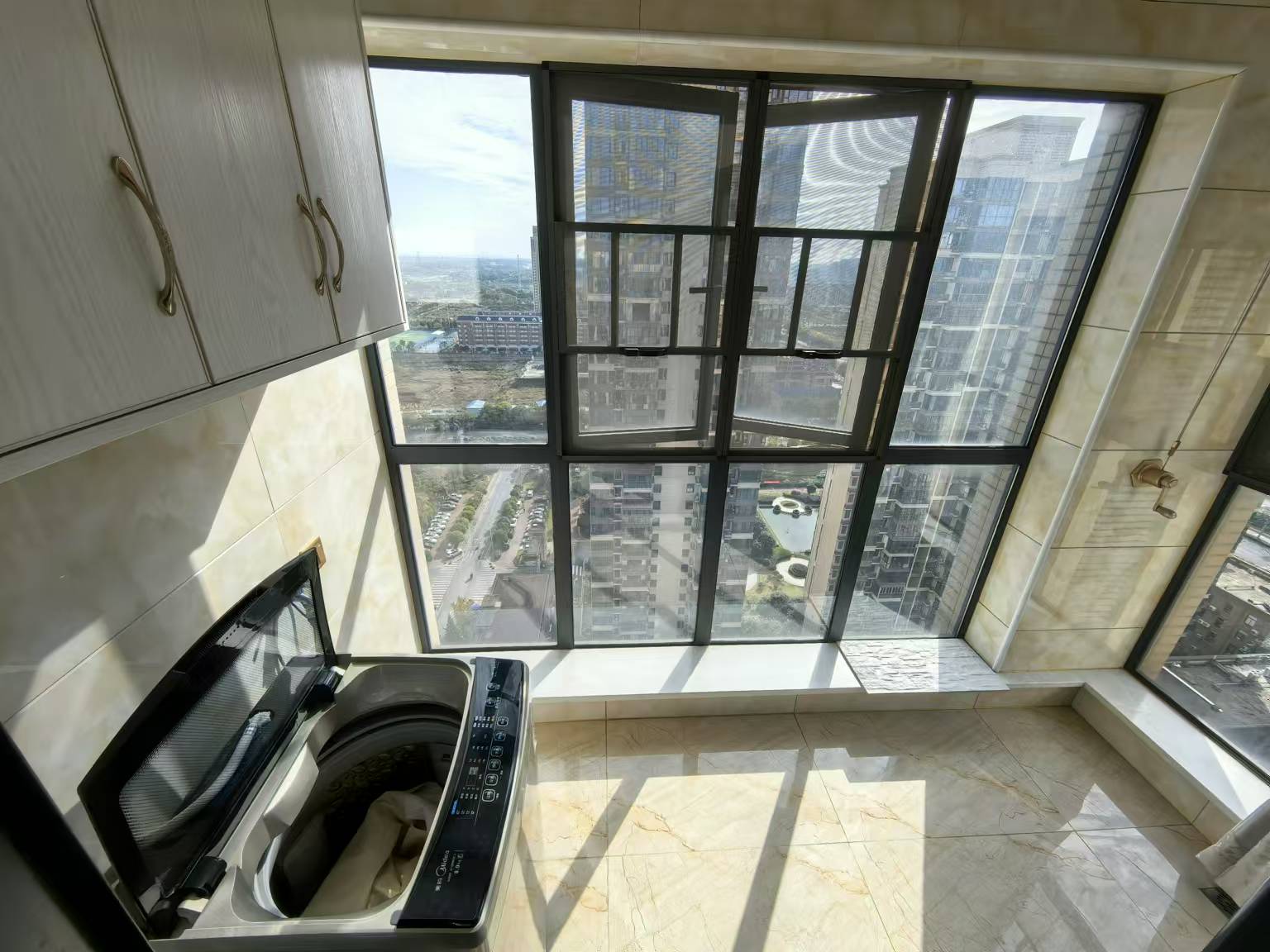 春藤小镇 3室2厅1卫 86.8万 春藤小镇 3室2厅1卫 86.8万室内图