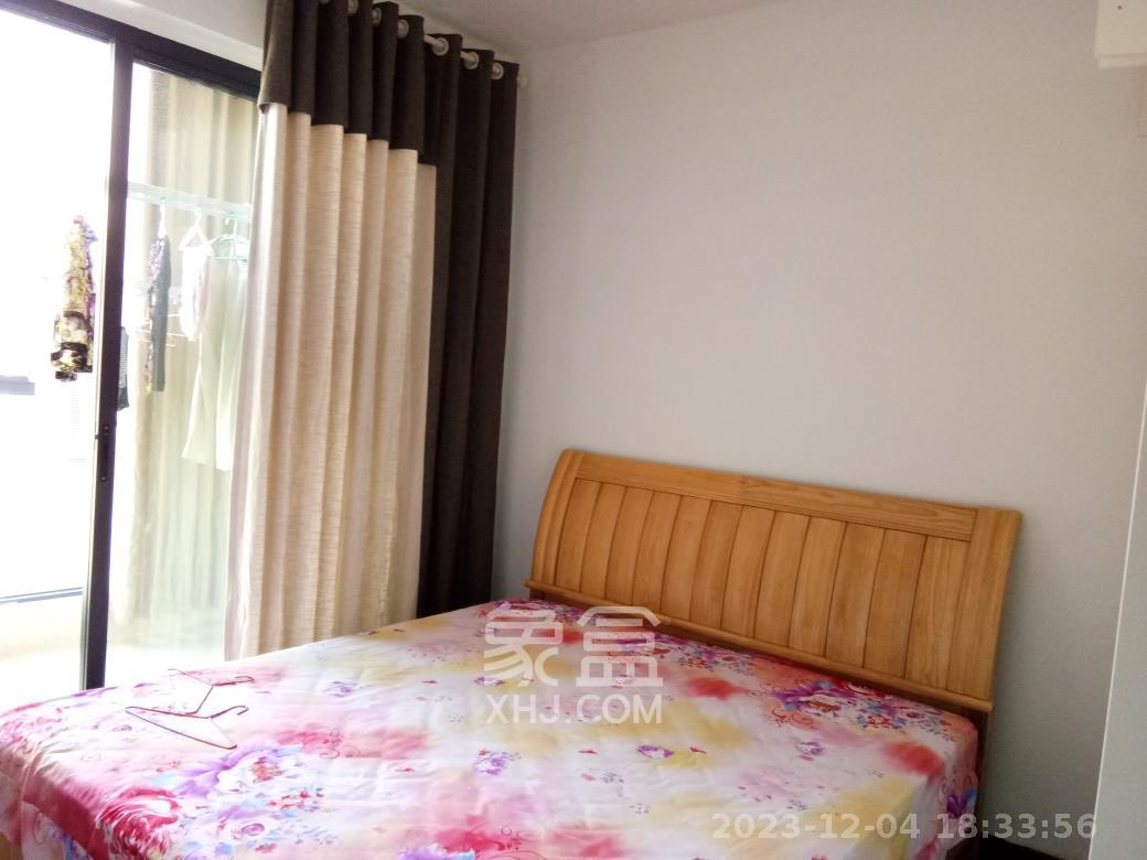 阳光100三期 3室2厅2卫 3000.0元/月 阳光100三期 3室2厅2卫 3000.0元/月室内图