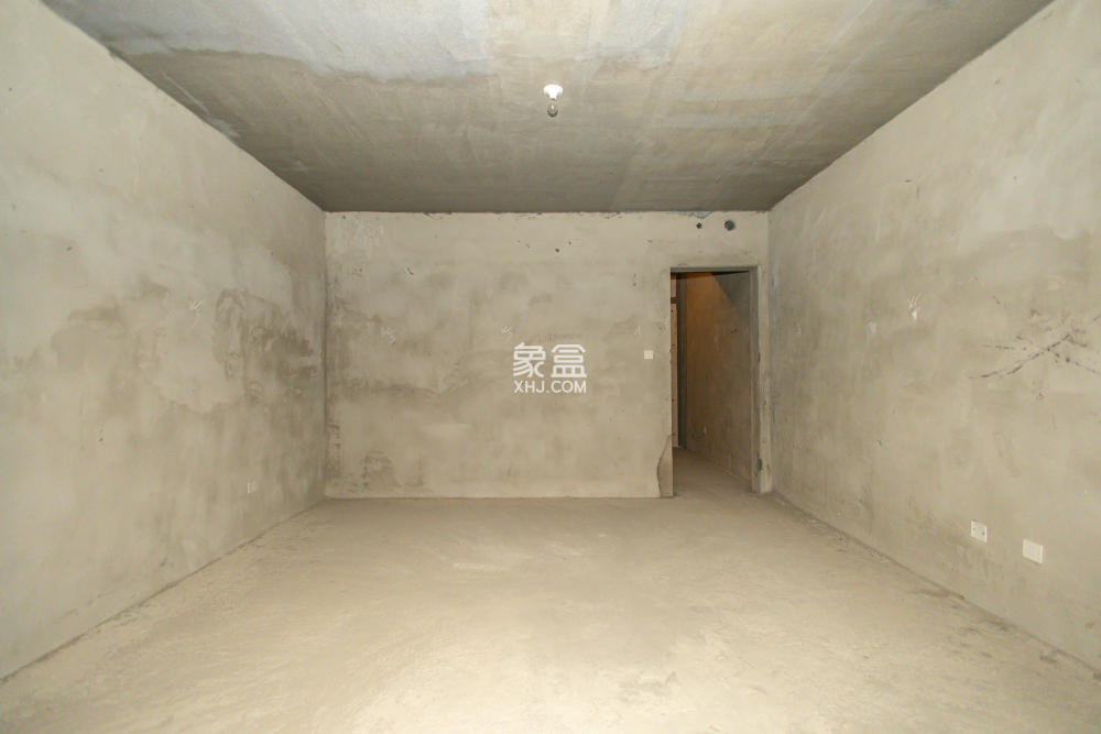 中梁正荣府  4室2厅2卫    136.5万