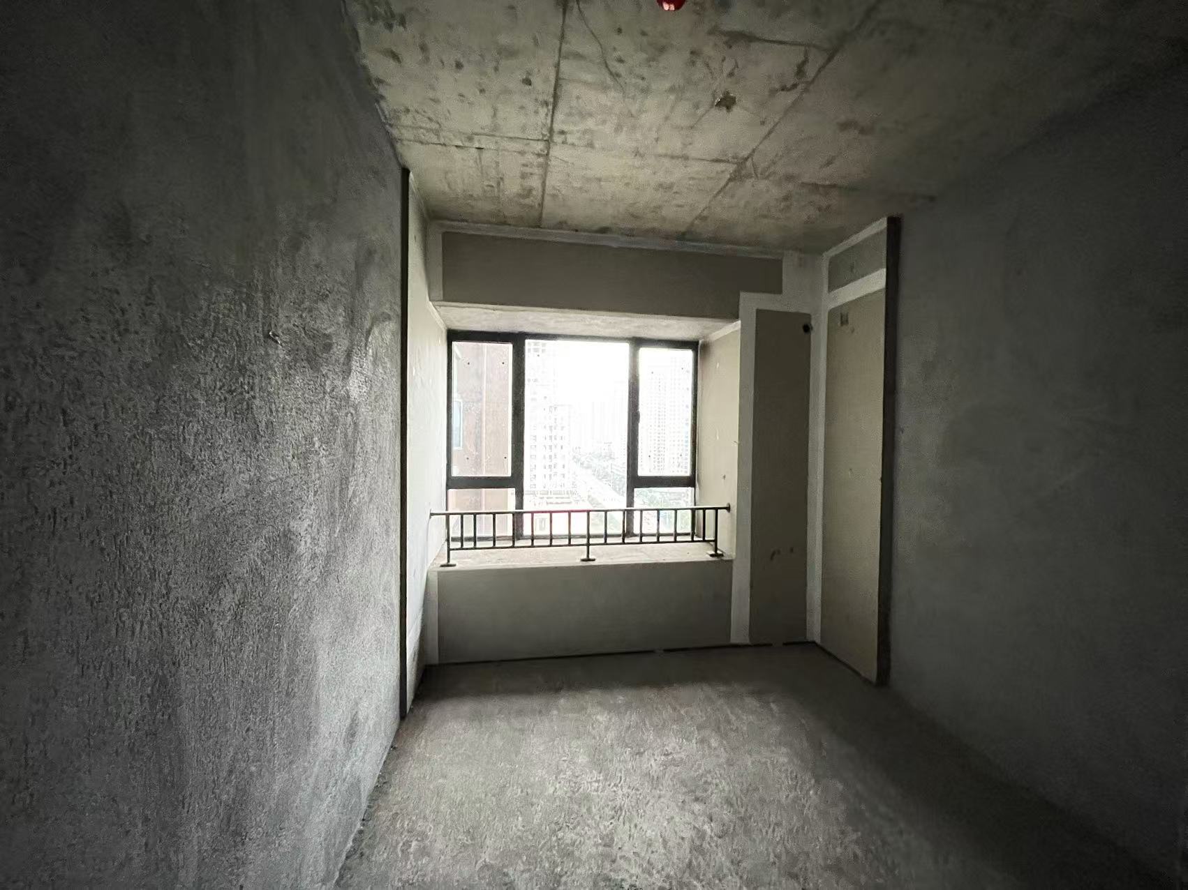 宁邦中心(二期公园里) 4室2厅2卫 73.8万 宁邦中心(二期公园里) 4室2厅2卫 73.8万室内图