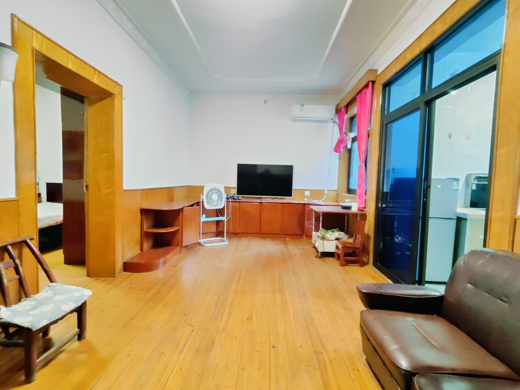 学堂冲二村体育路48号 2室2厅1卫 22.8万 学堂冲二村体育路48号 2室2厅1卫 22.8万室内图