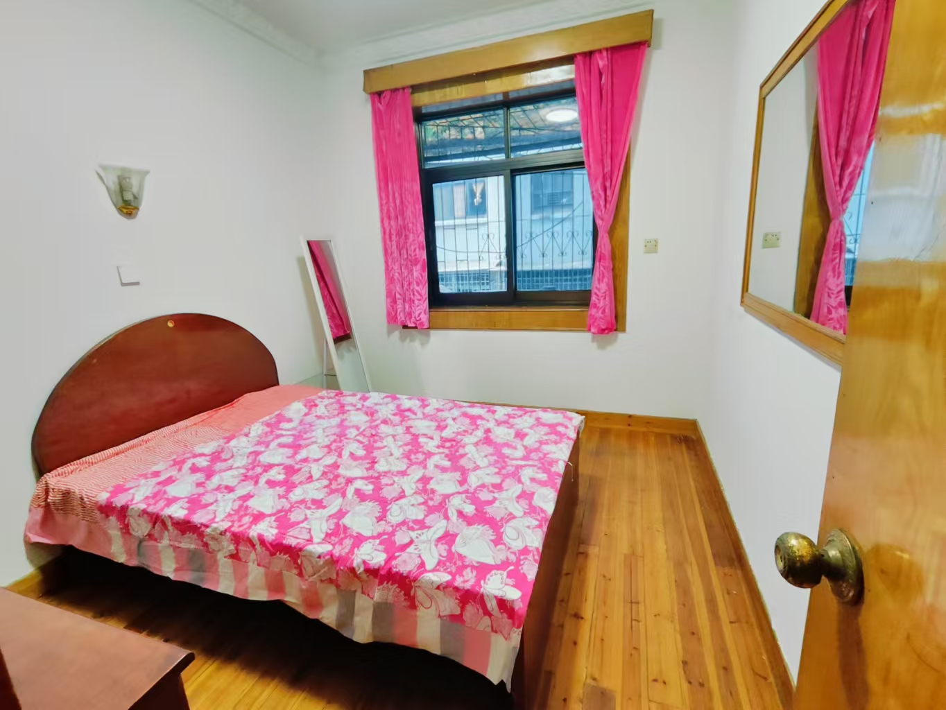 学堂冲二村体育路48号 2室2厅1卫 22.8万 学堂冲二村体育路48号 2室2厅1卫 22.8万室内图