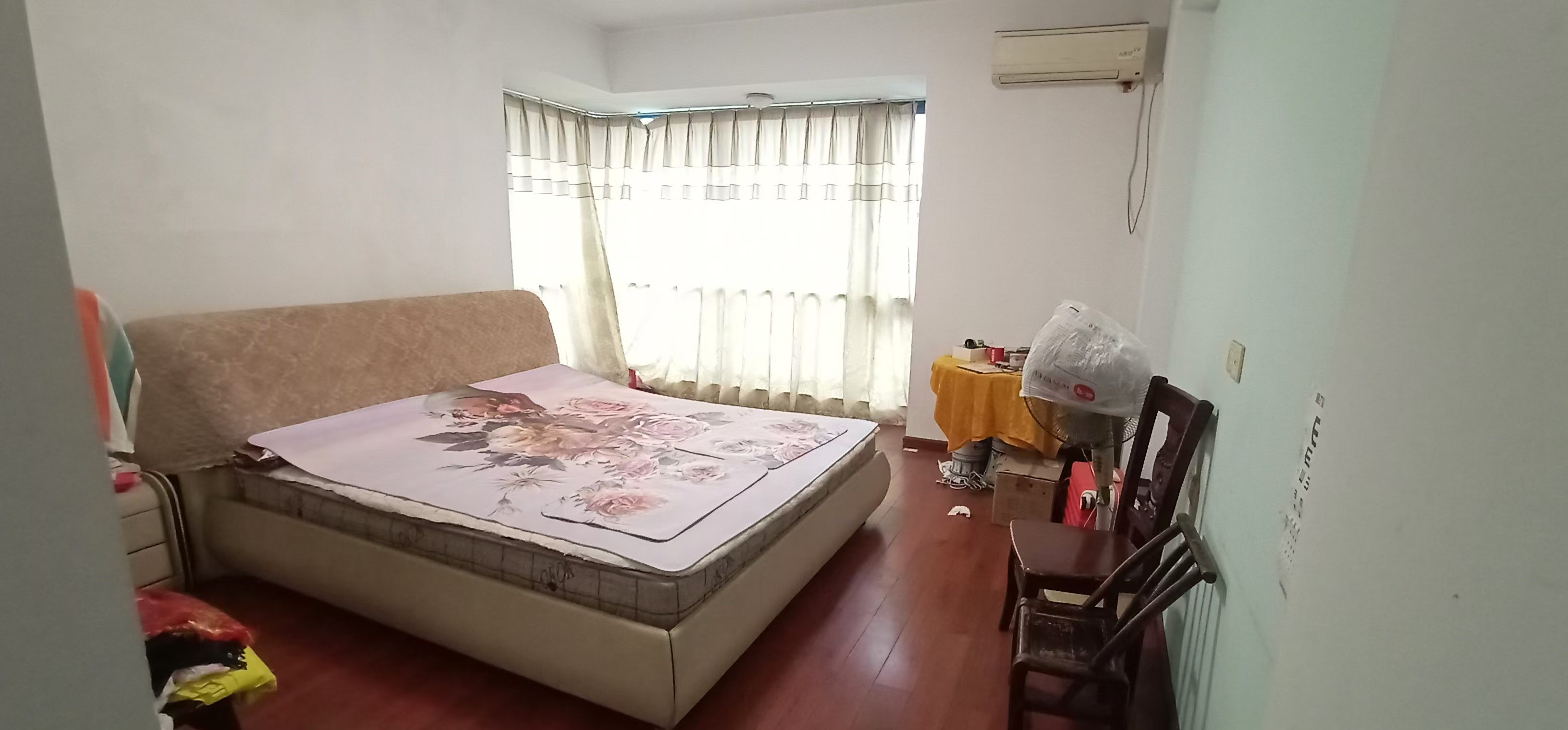 山水国际  3室2厅2卫    65.0万 山水国际  3室2厅2卫    65.0万室内图