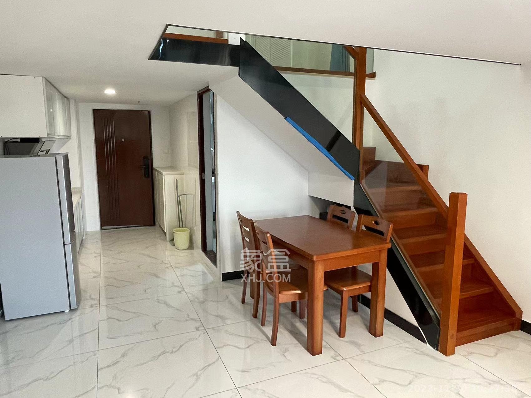 阳光锦城 1室1厅1卫 1800.0元/月 阳光锦城 1室1厅1卫 1800.0元/月室内图