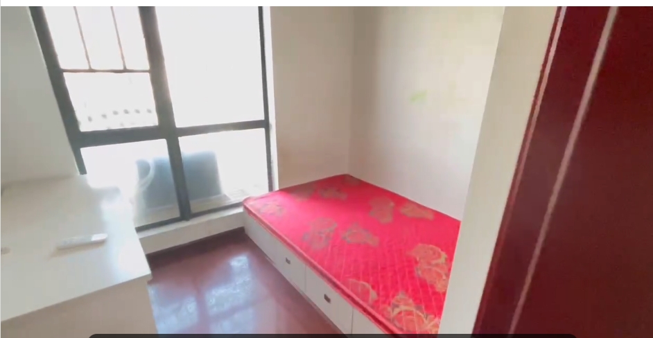 叠彩兰亭 3室2厅1卫 2400.0元/月 叠彩兰亭 3室2厅1卫 2400.0元/月室内图