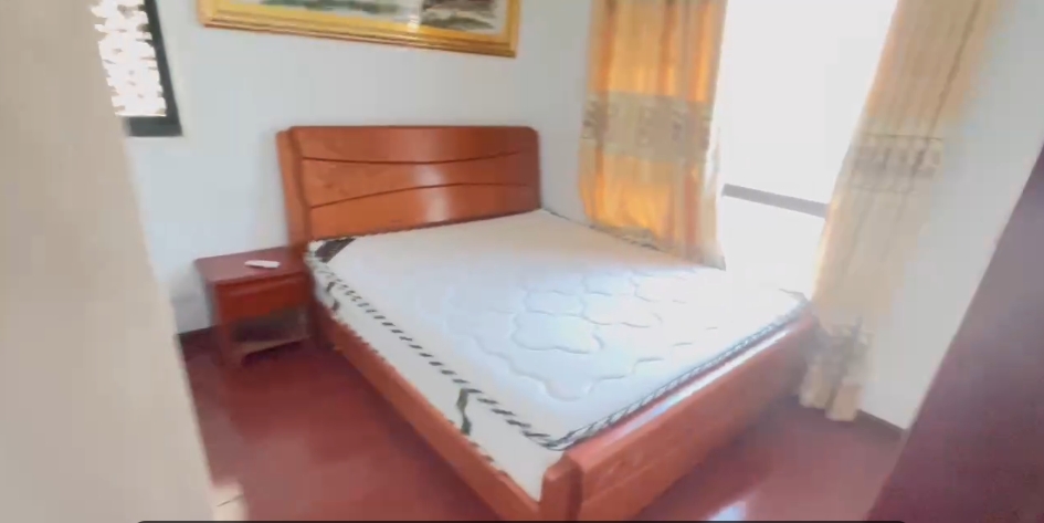 叠彩兰亭 3室2厅1卫 2400.0元/月 叠彩兰亭 3室2厅1卫 2400.0元/月室内图