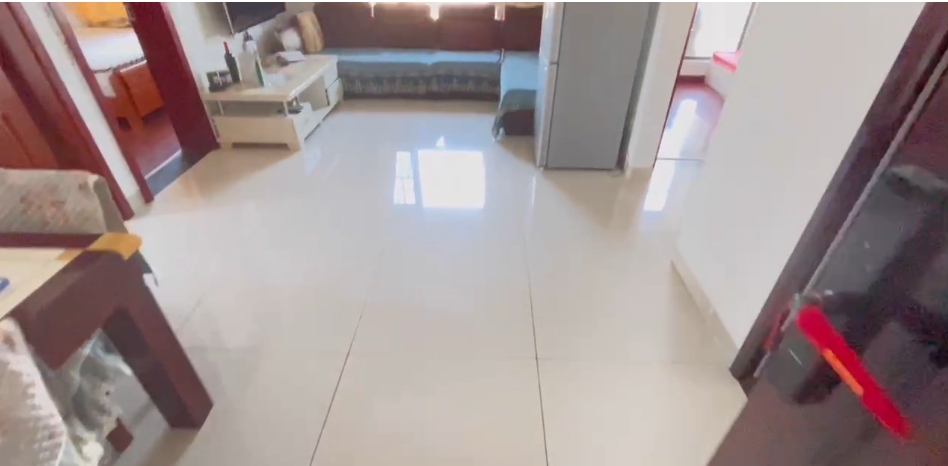 叠彩兰亭 3室2厅1卫 2400.0元/月 叠彩兰亭 3室2厅1卫 2400.0元/月室内图