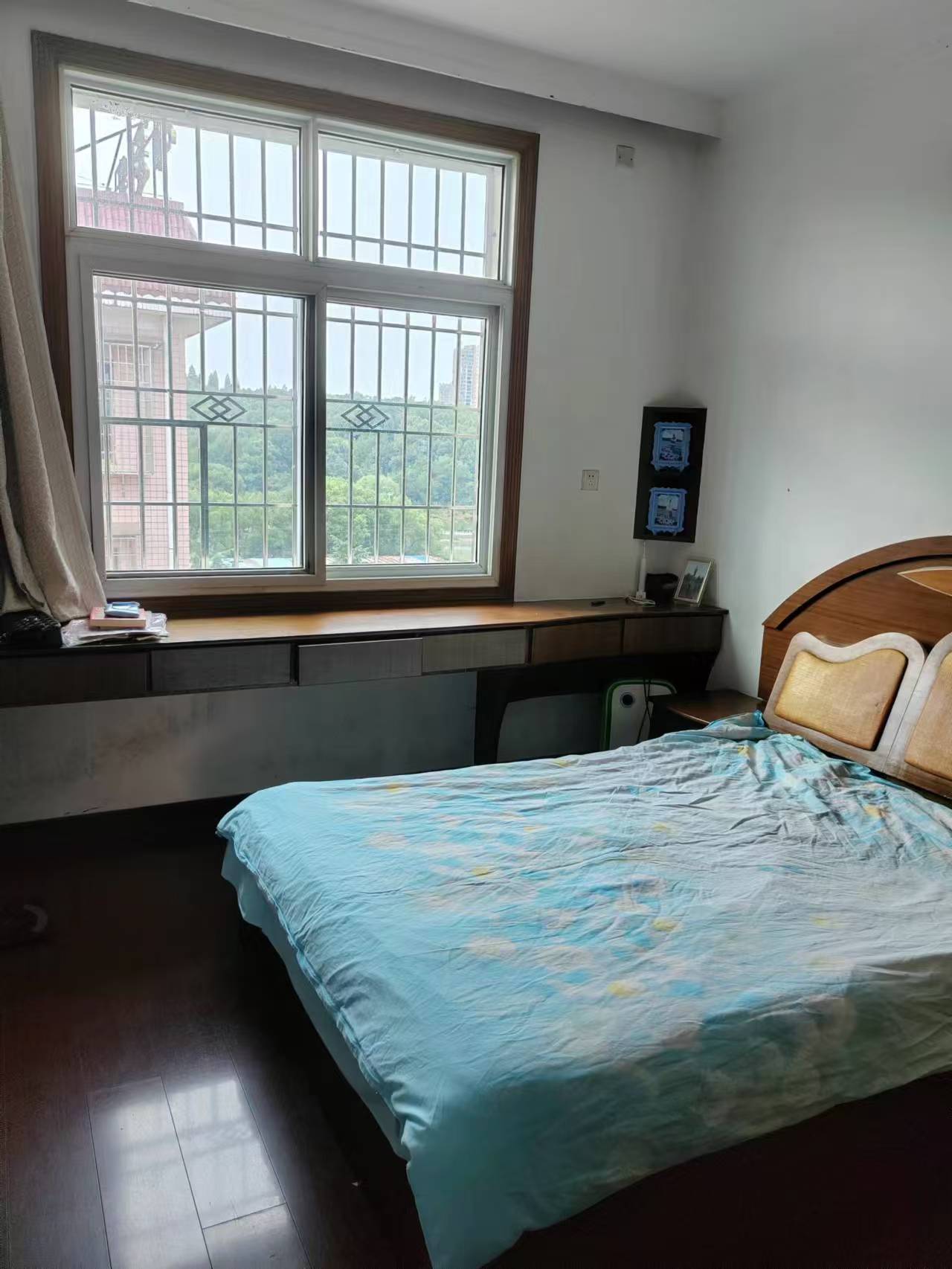 月塘生活小区  3室2厅2卫    40.0万室内图