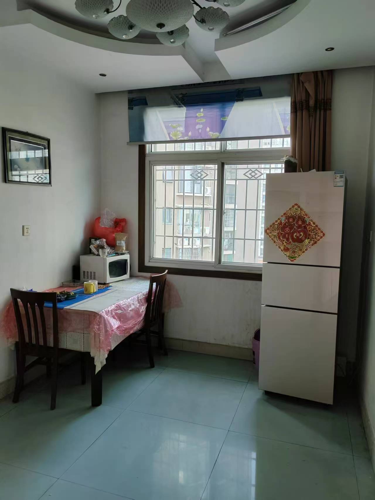 月塘生活小区  3室2厅2卫    40.0万室内图