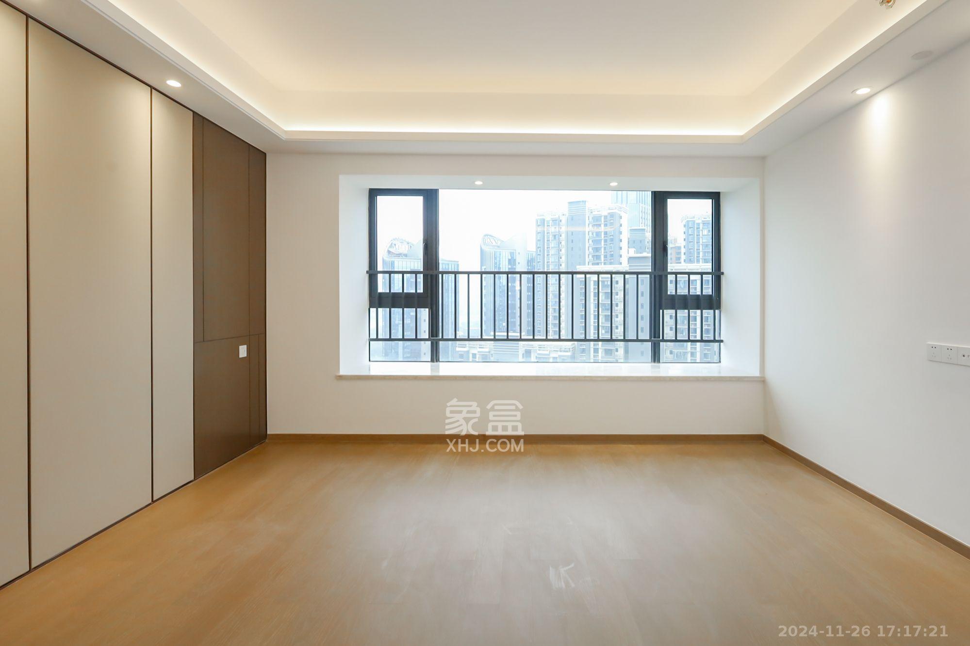 滨江府1913 4室2厅2卫 15000.0元/月 滨江府1913 4室2厅2卫 15000.0元/月室内图