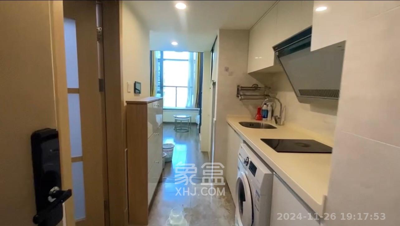卓越浅水湾  1室1厅1卫   1900.00元/月室内图1
