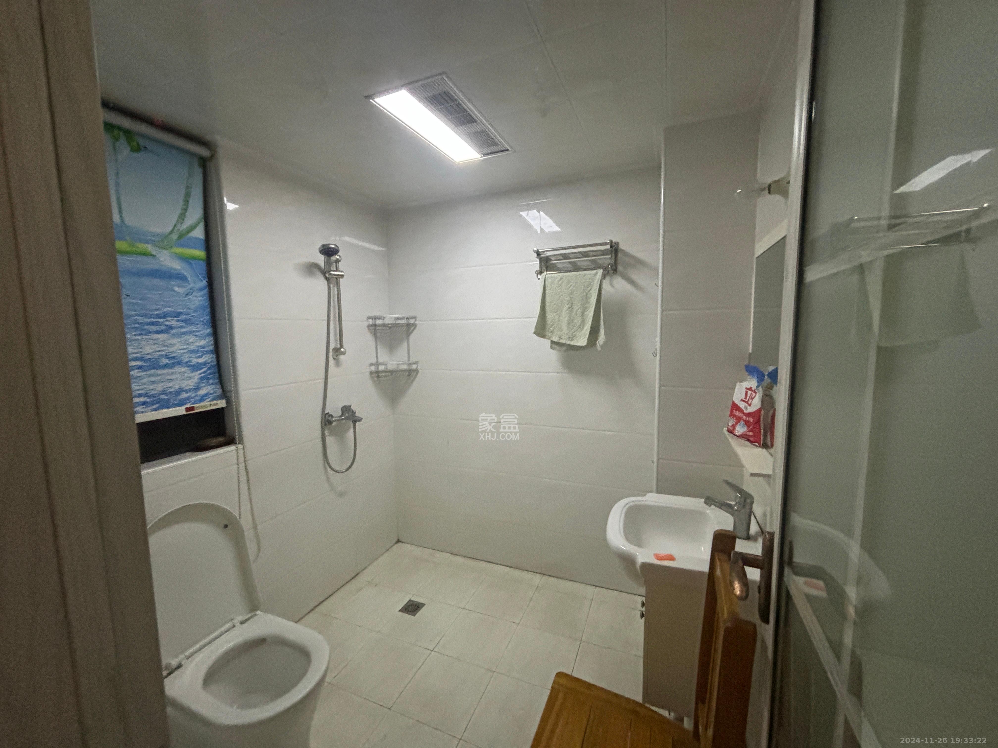 康桥长郡  3室2厅1卫    2000.0元/月 康桥长郡  3室2厅1卫    2000.0元/月室内图