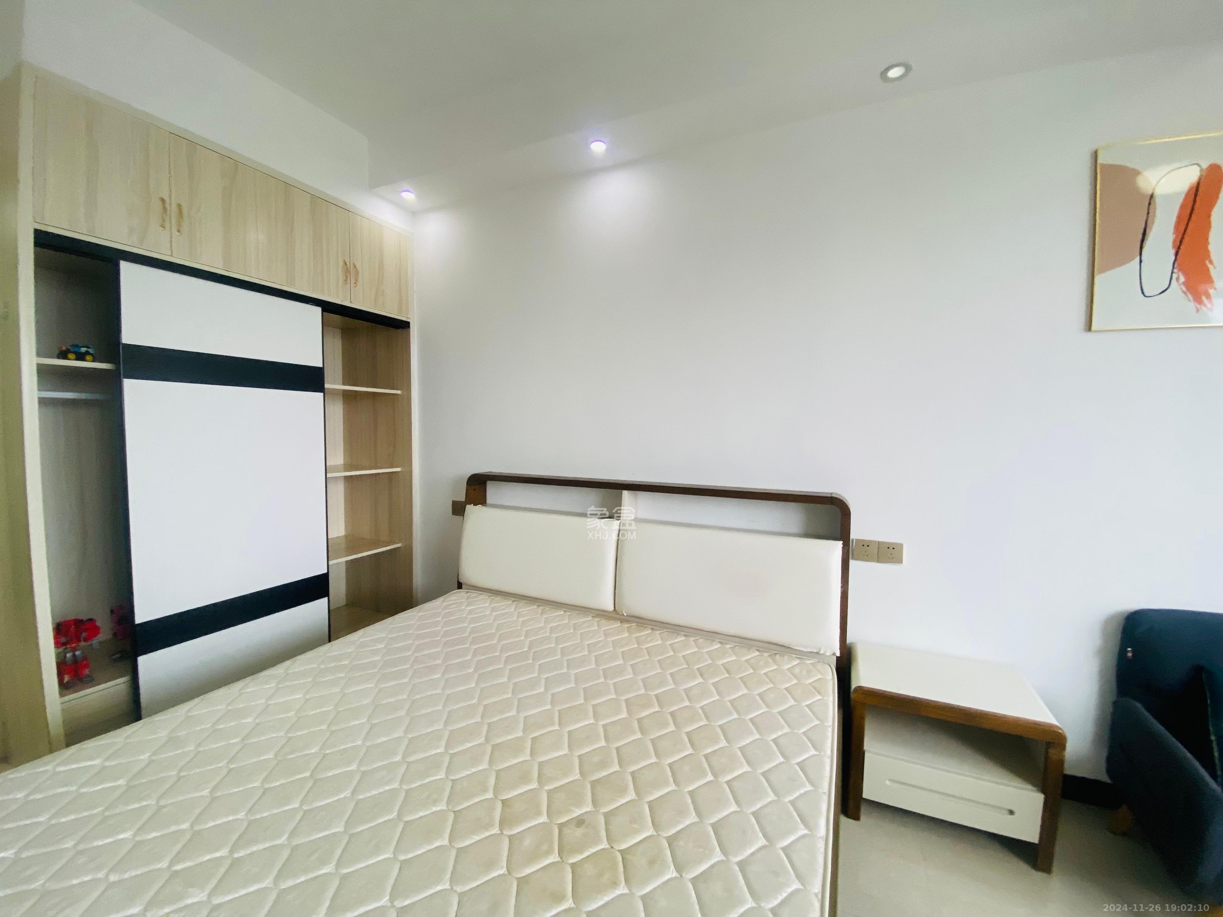 桥头家园二期(桥头家苑二期) 0室0厅0卫 1700.0元/月 桥头家园二期(桥头家苑二期) 0室0厅0卫 1700.0元/月室内图