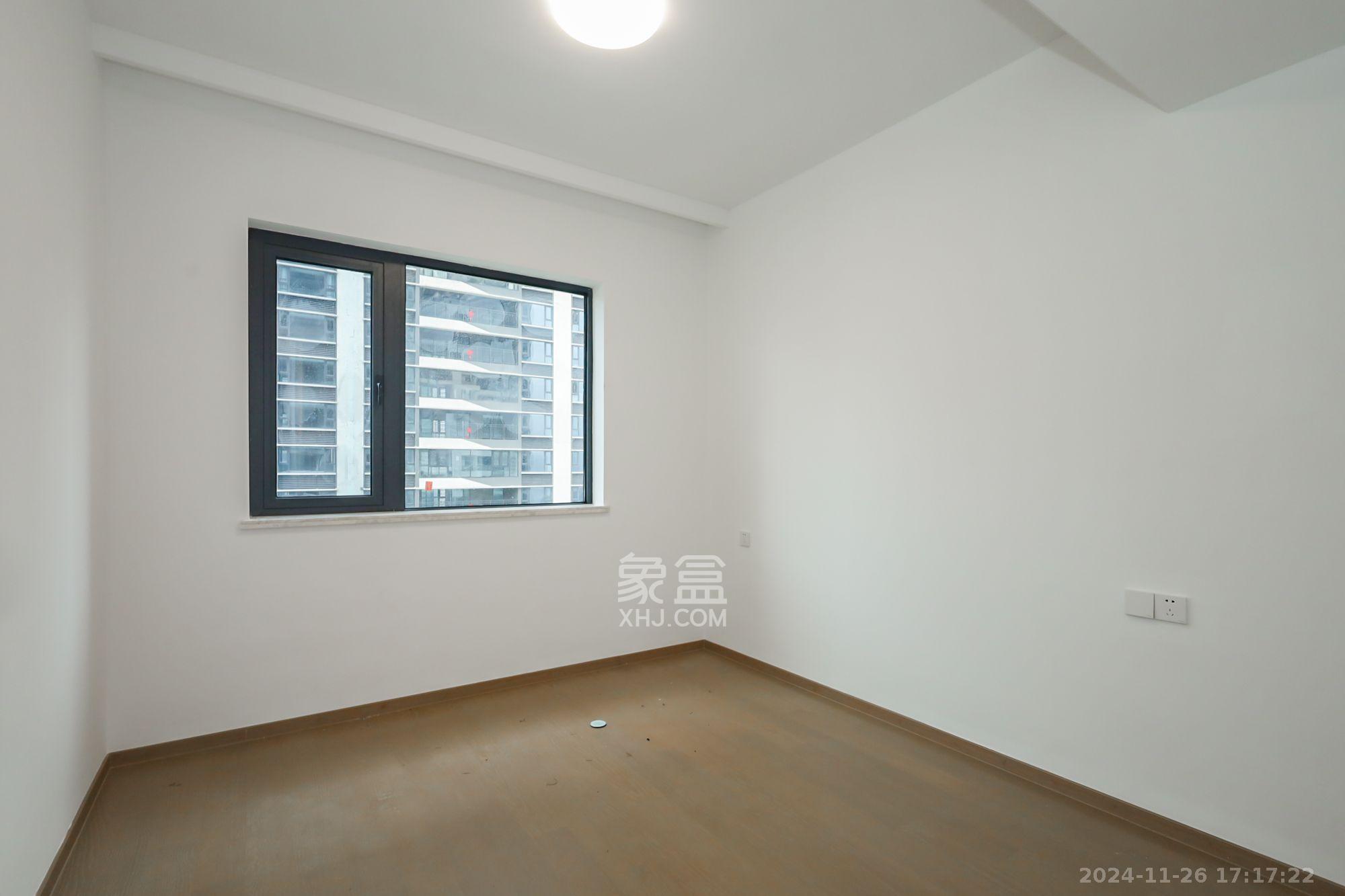 滨江府1913 4室2厅2卫 15000.0元/月 滨江府1913 4室2厅2卫 15000.0元/月室内图