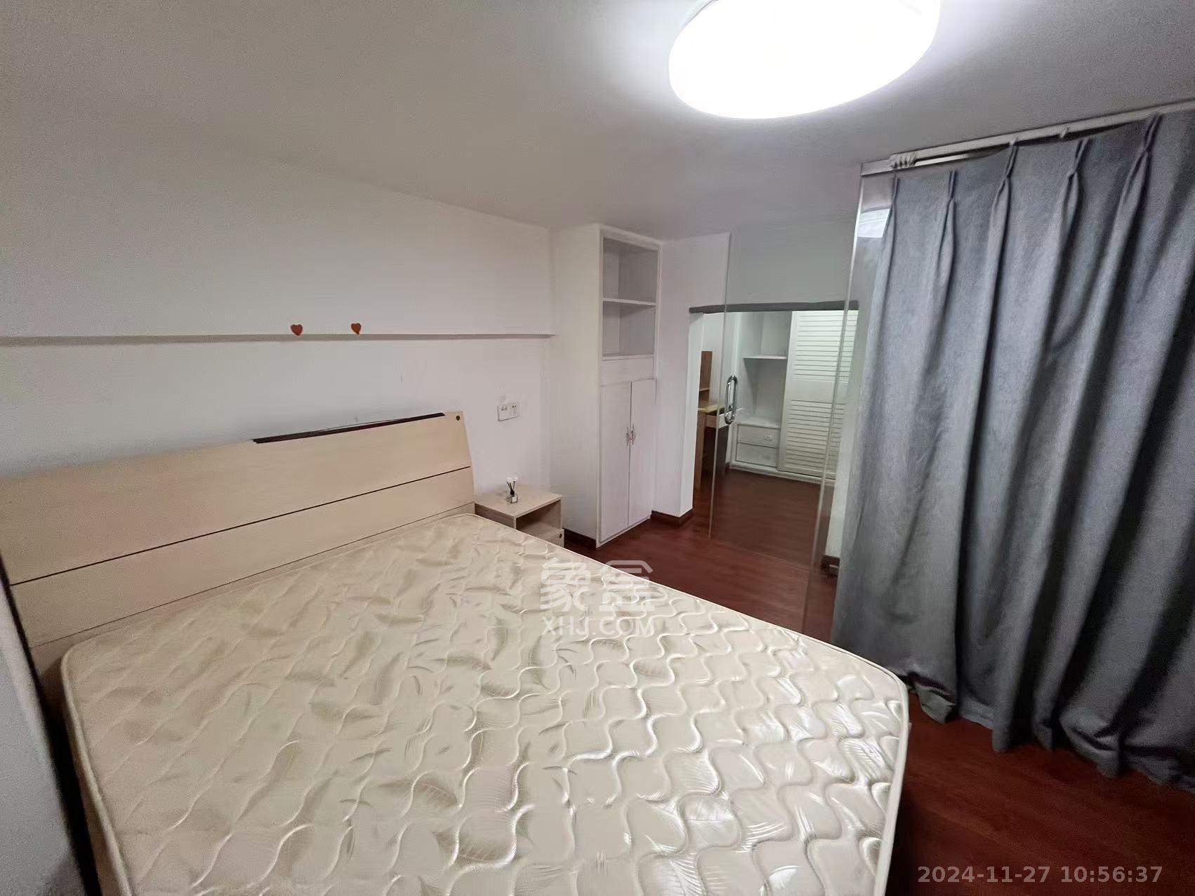 芙蓉万国城MOMA(卓越汇富苑) 1室1厅1卫 1800.0元/月 芙蓉万国城MOMA(卓越汇富苑) 1室1厅1卫 1800.0元/月室内图