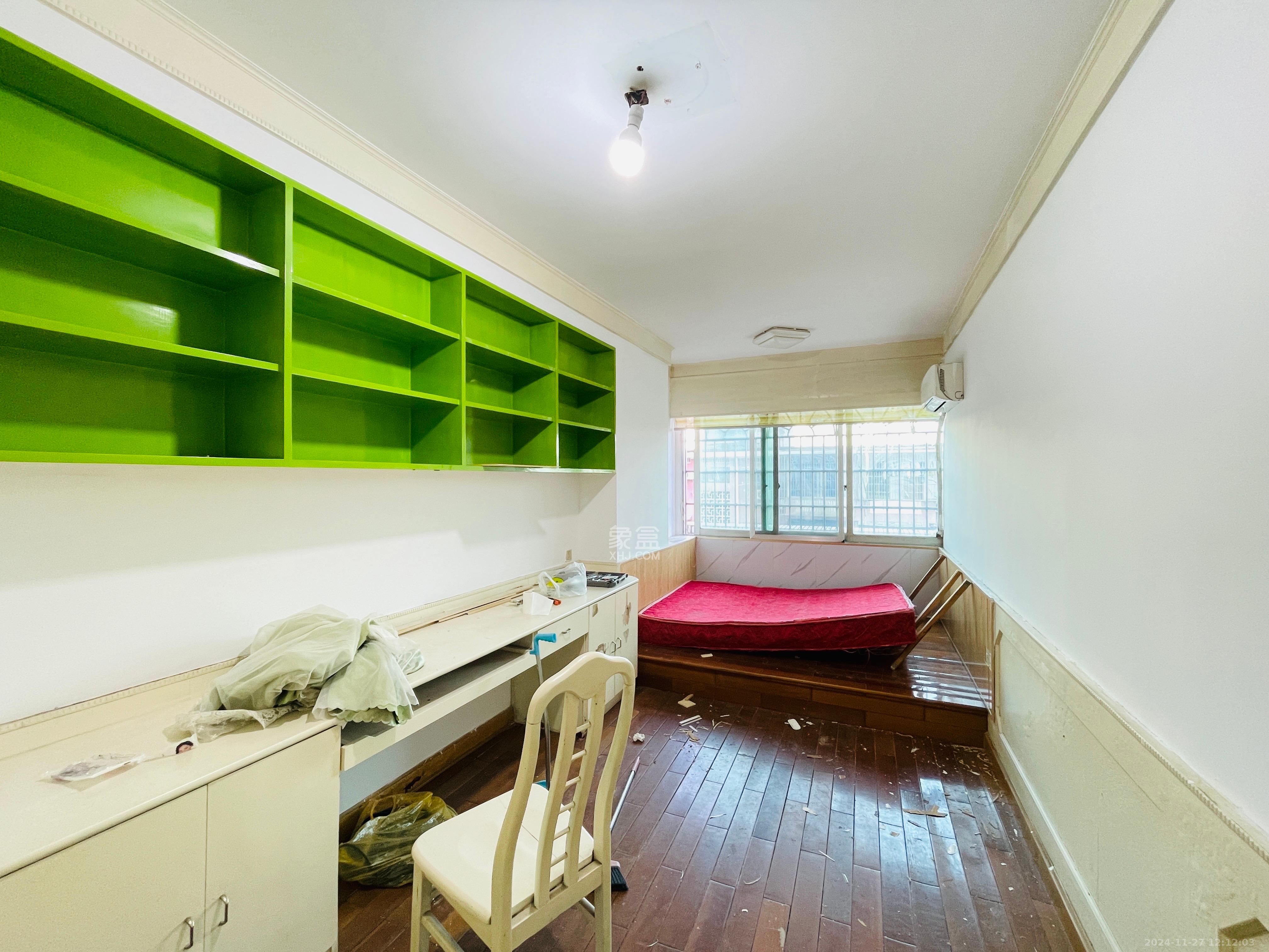 建工集团单位房 1室2厅2卫 2500.0元/月 建工集团单位房 1室2厅2卫 2500.0元/月室内图