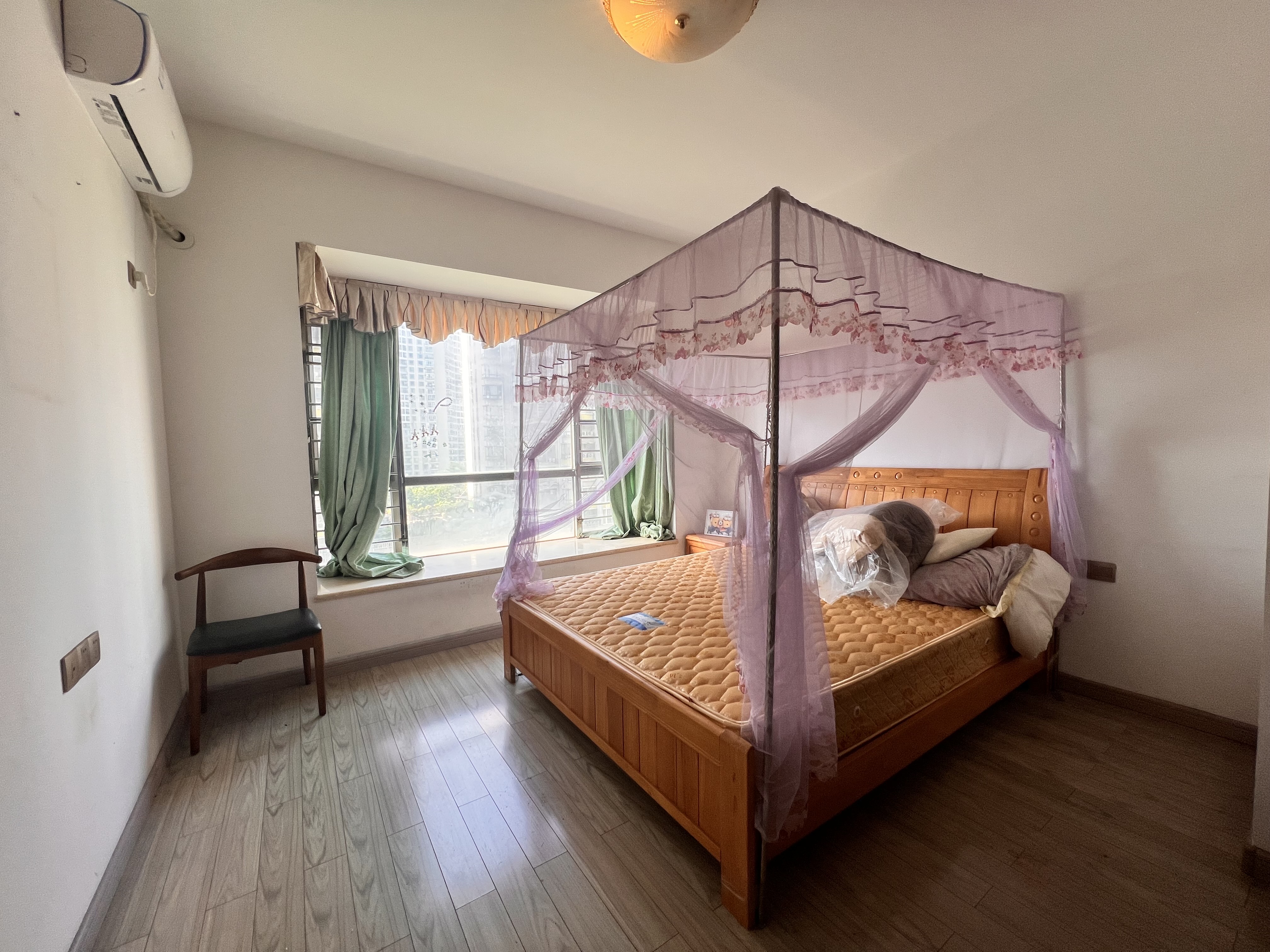 海岸壹号 4室2厅2卫 4800.0元/月 海岸壹号 4室2厅2卫 4800.0元/月室内图