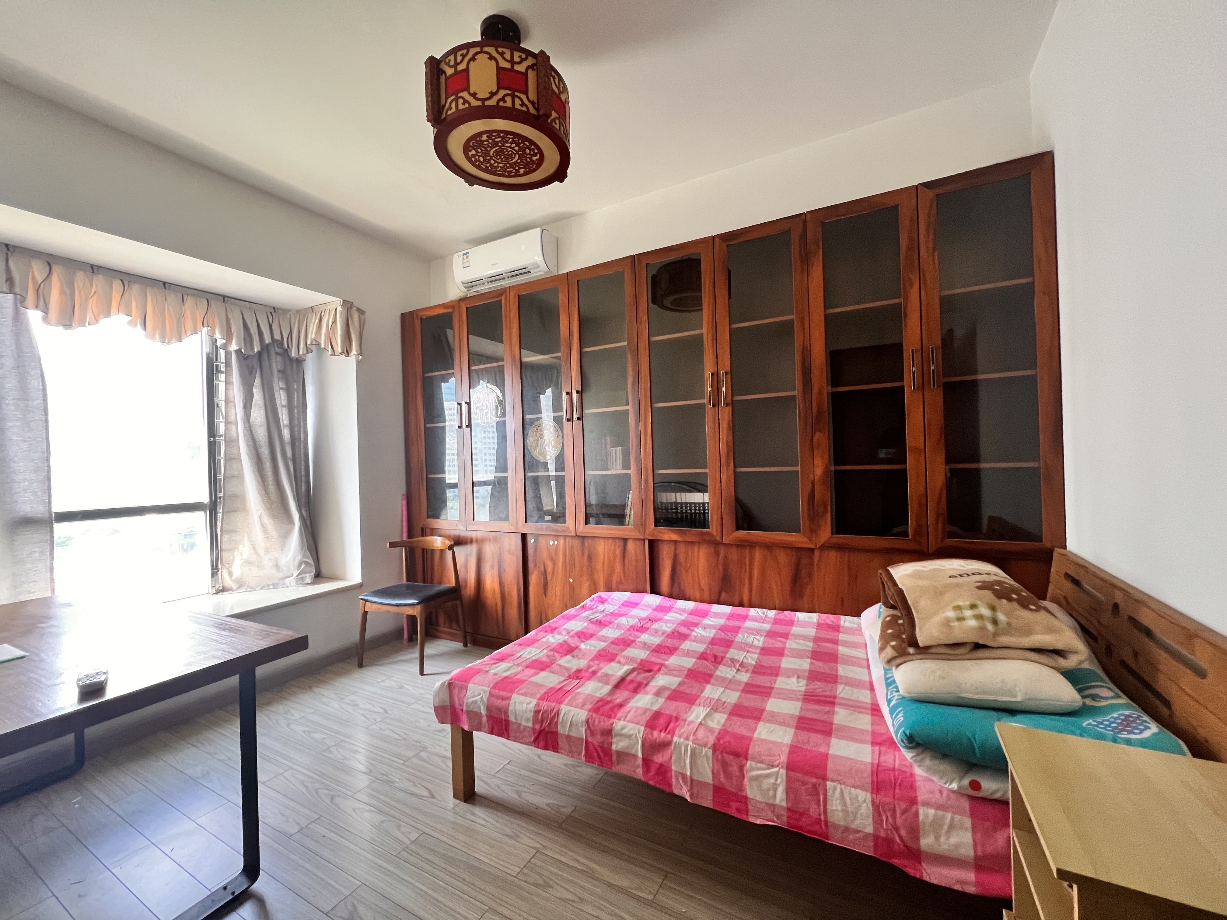 海岸壹号 4室2厅2卫 4800.0元/月 海岸壹号 4室2厅2卫 4800.0元/月室内图