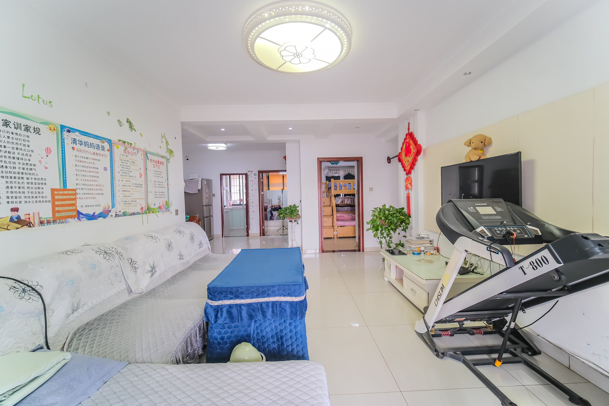 圆梦完美生活  3室2厅1卫    50.0万 圆梦完美生活  3室2厅1卫    50.0万客厅