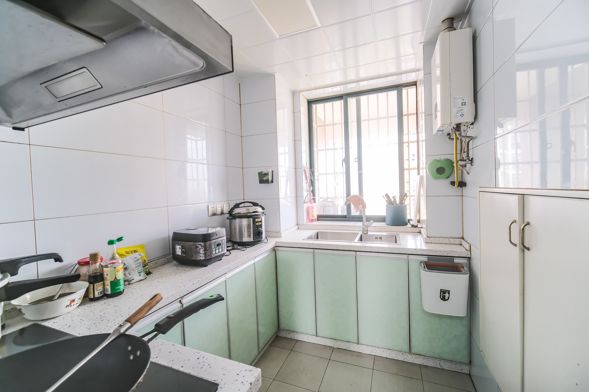 圆梦完美生活  3室2厅1卫    50.0万 圆梦完美生活  3室2厅1卫    50.0万厨房