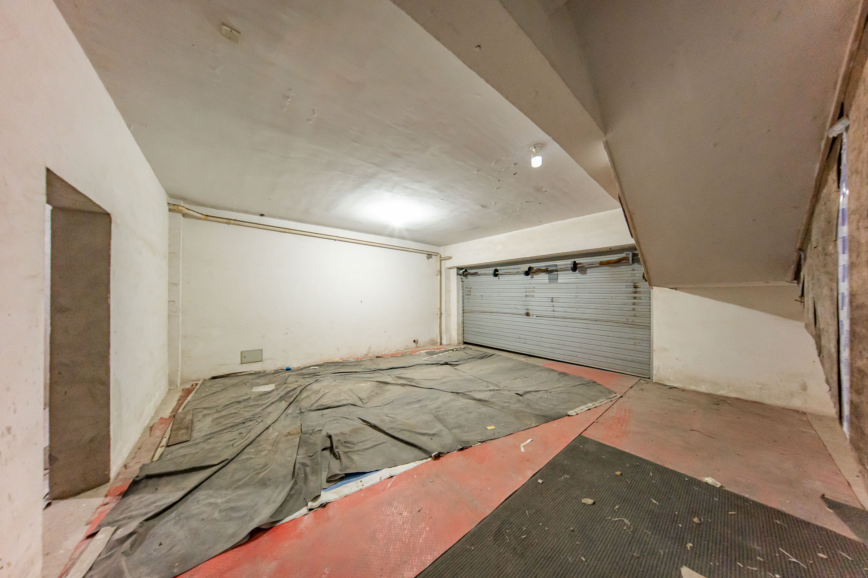 麓山恋迪亚溪谷 6室2厅1卫 298.0万 麓山恋迪亚溪谷 6室2厅1卫 298.0万其他