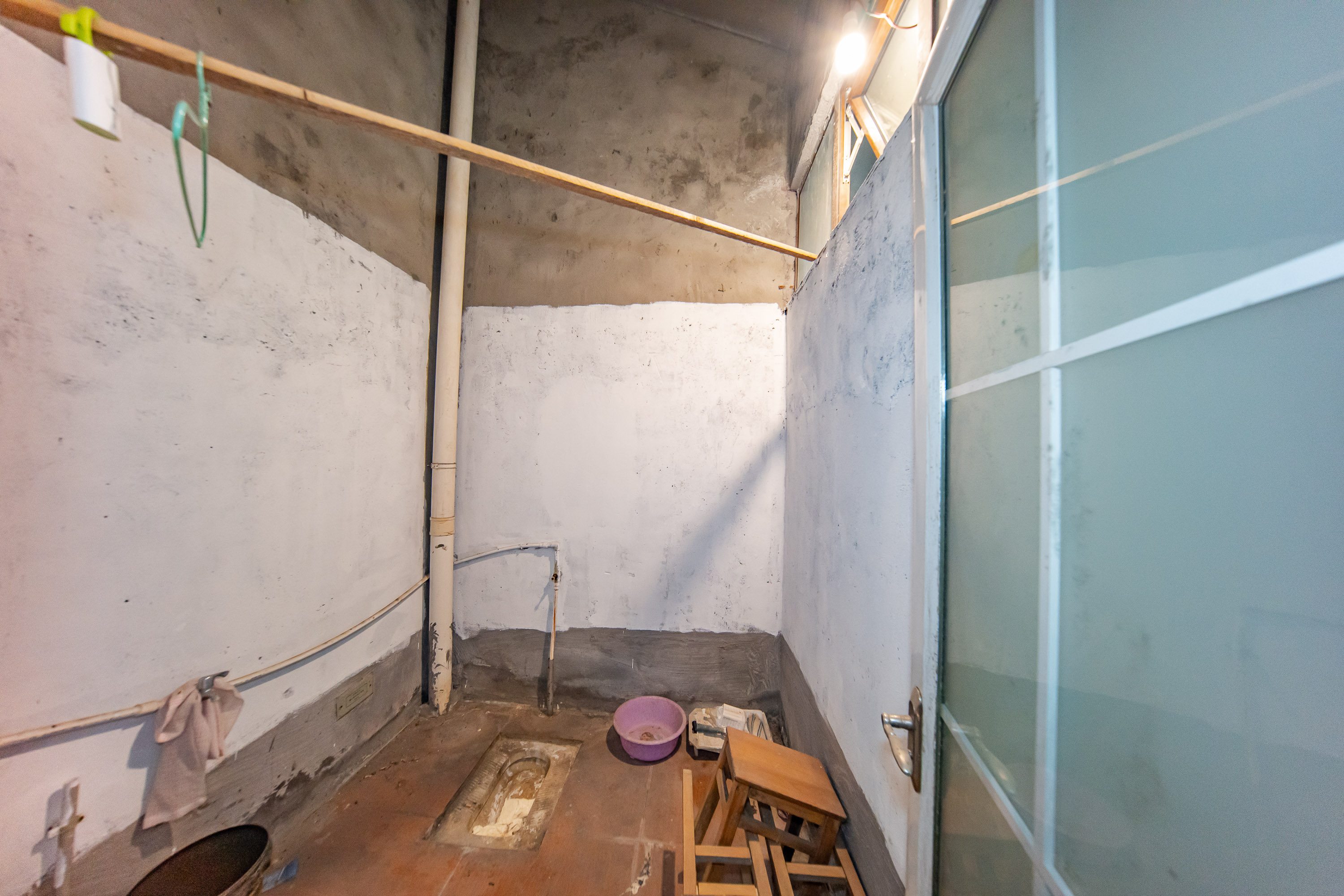 麓山恋迪亚溪谷 6室2厅1卫 298.0万 麓山恋迪亚溪谷 6室2厅1卫 298.0万卫生间