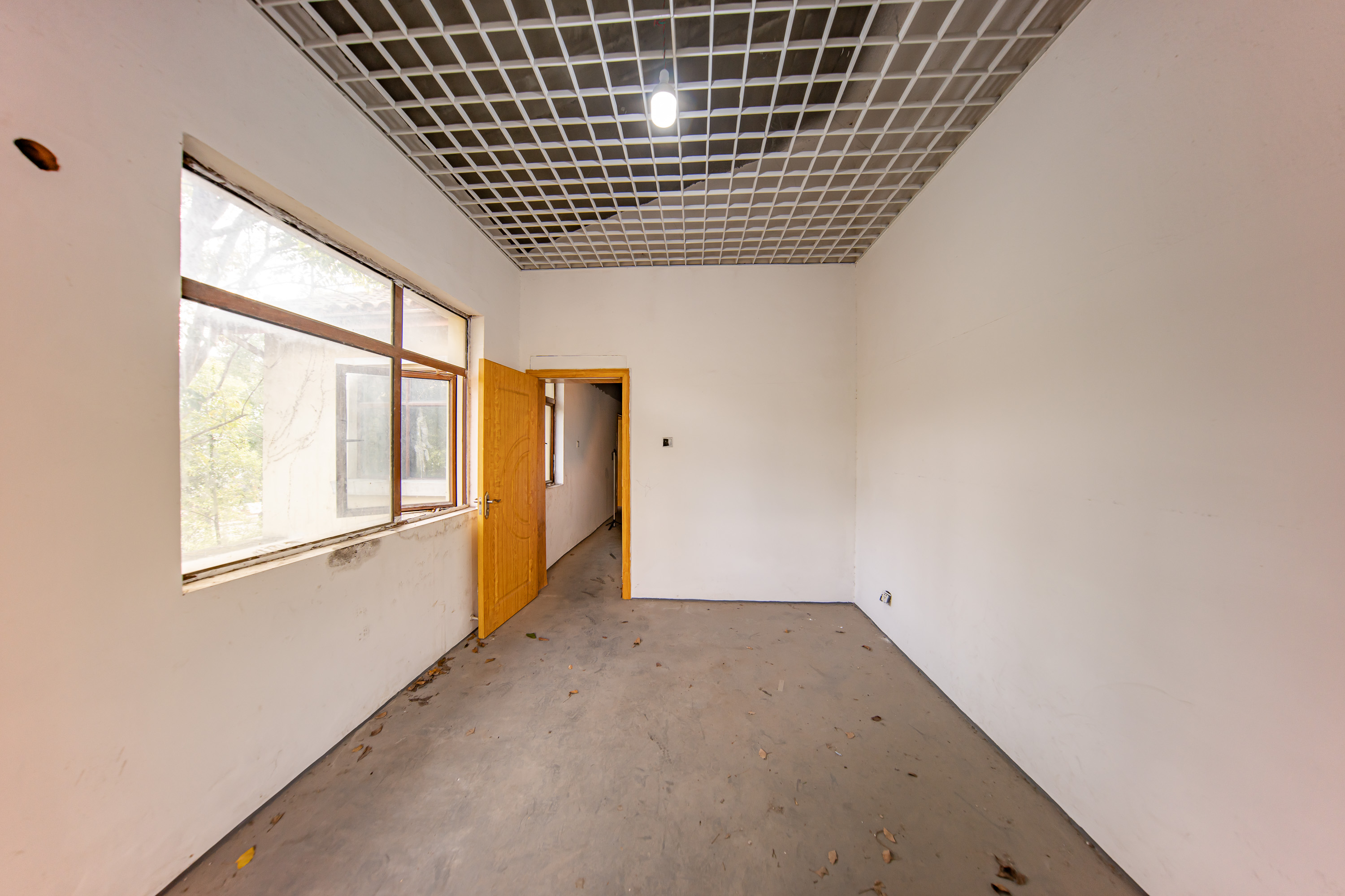 麓山恋迪亚溪谷 6室2厅1卫 298.0万 麓山恋迪亚溪谷 6室2厅1卫 298.0万卧室