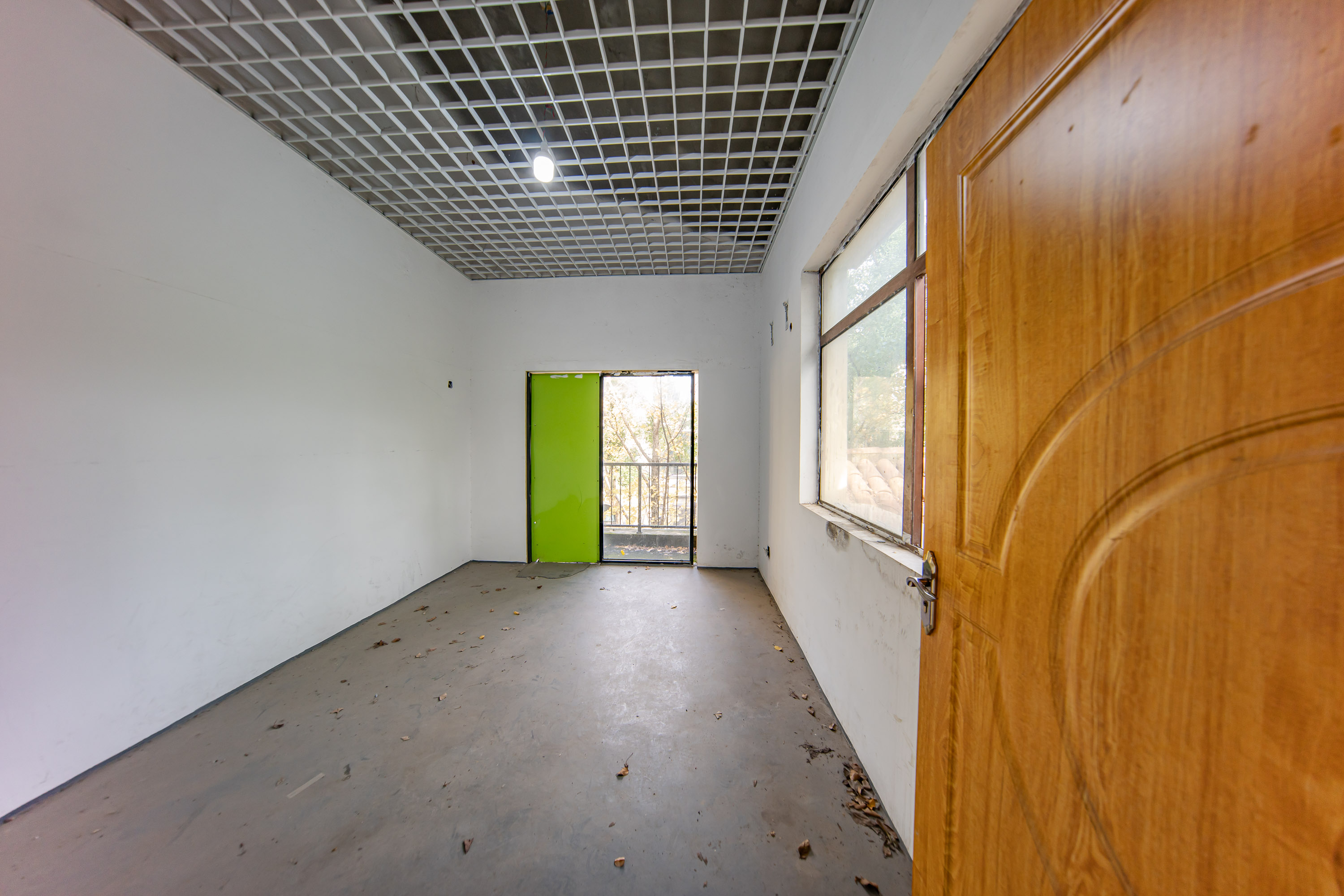 麓山恋迪亚溪谷 6室2厅1卫 298.0万 麓山恋迪亚溪谷 6室2厅1卫 298.0万卧室