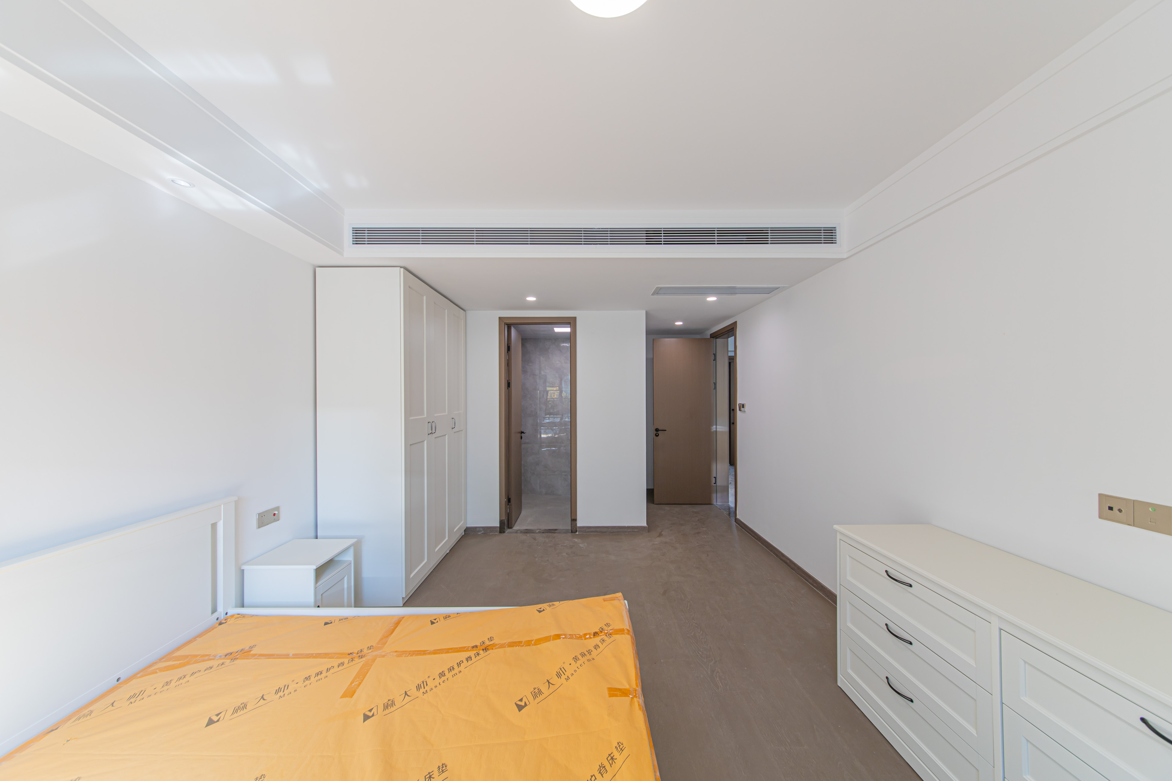 江悦和鸣 4室2厅2卫 208.0万 江悦和鸣 4室2厅2卫 208.0万卧室