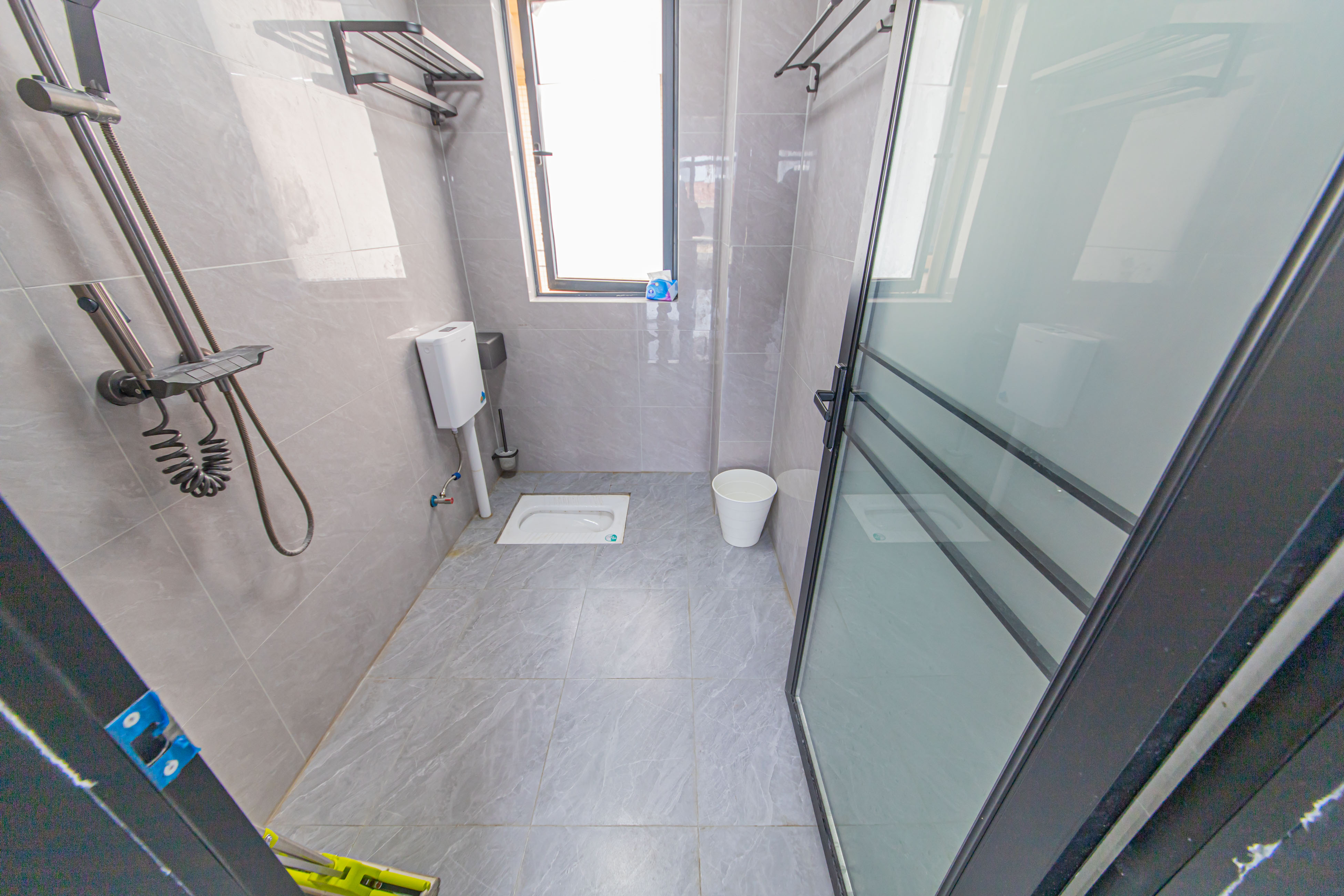 中建芙蓉嘉苑 3室2厅2卫 108.0万 中建芙蓉嘉苑 3室2厅2卫 108.0万卫生间