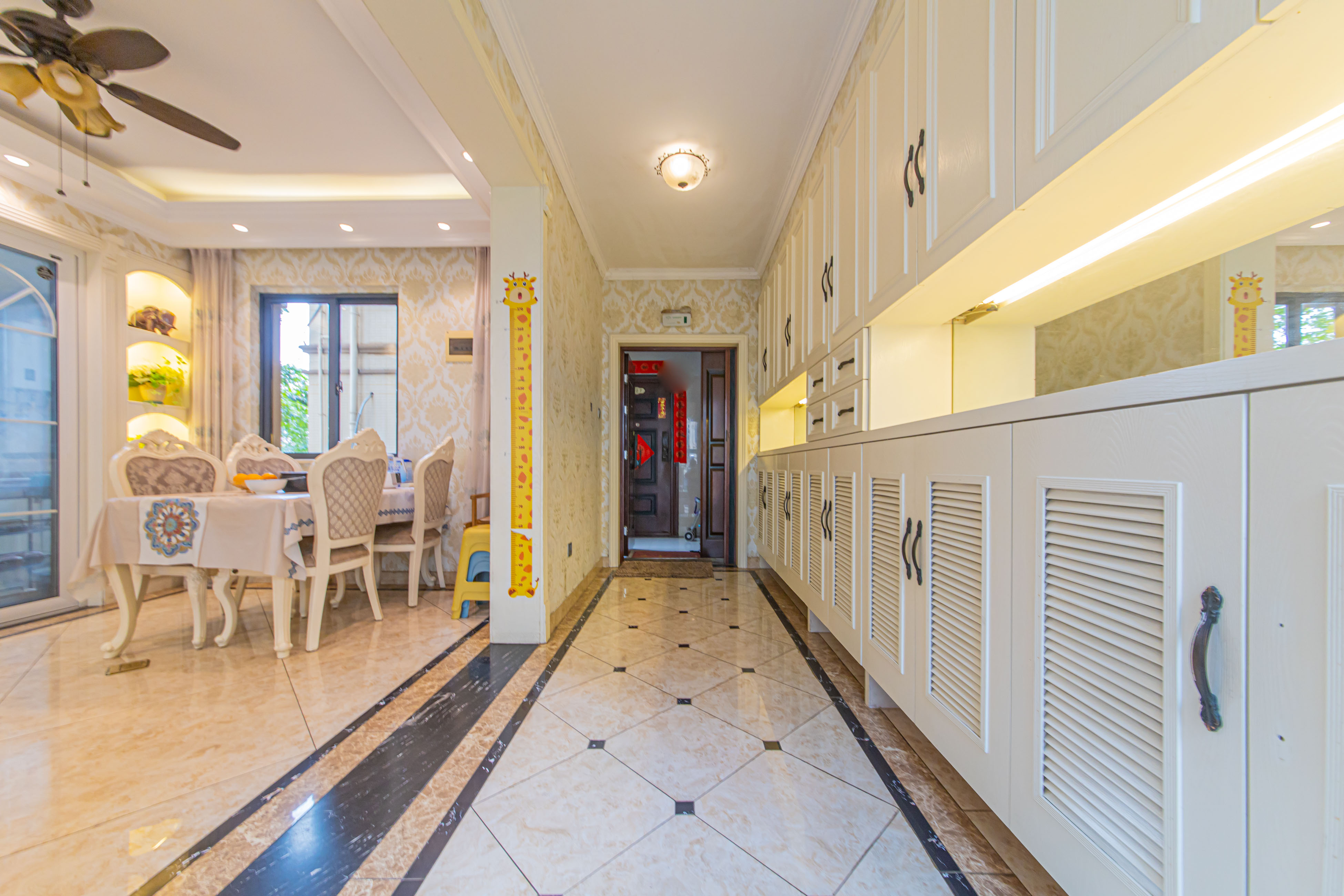 中建芙蓉嘉苑 3室2厅2卫 135.0万 中建芙蓉嘉苑 3室2厅2卫 135.0万其他