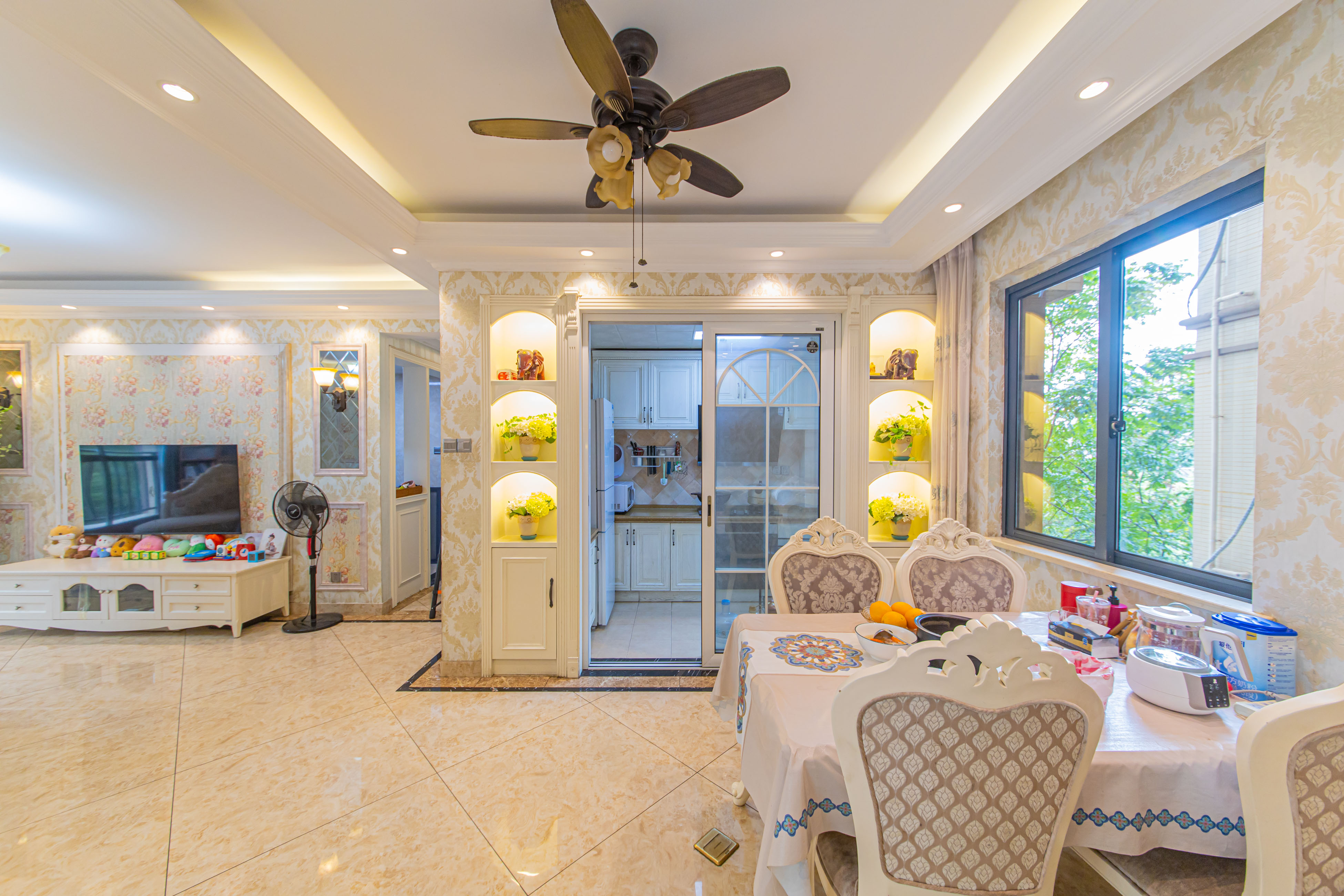 中建芙蓉嘉苑 3室2厅2卫 135.0万 中建芙蓉嘉苑 3室2厅2卫 135.0万其他